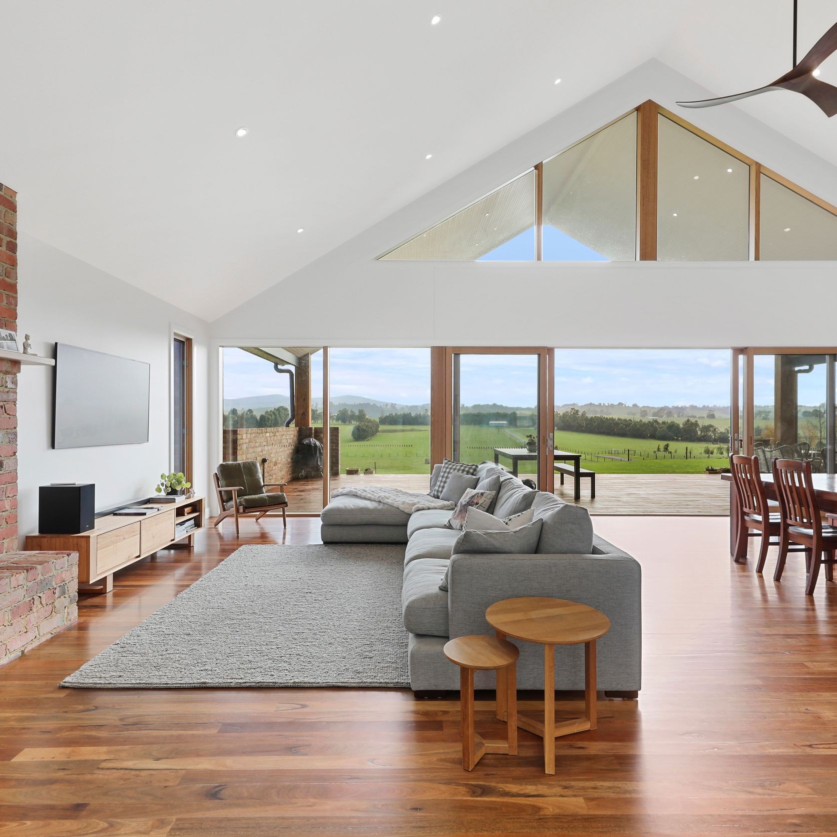 Custom Sliding Doors gallery detail image