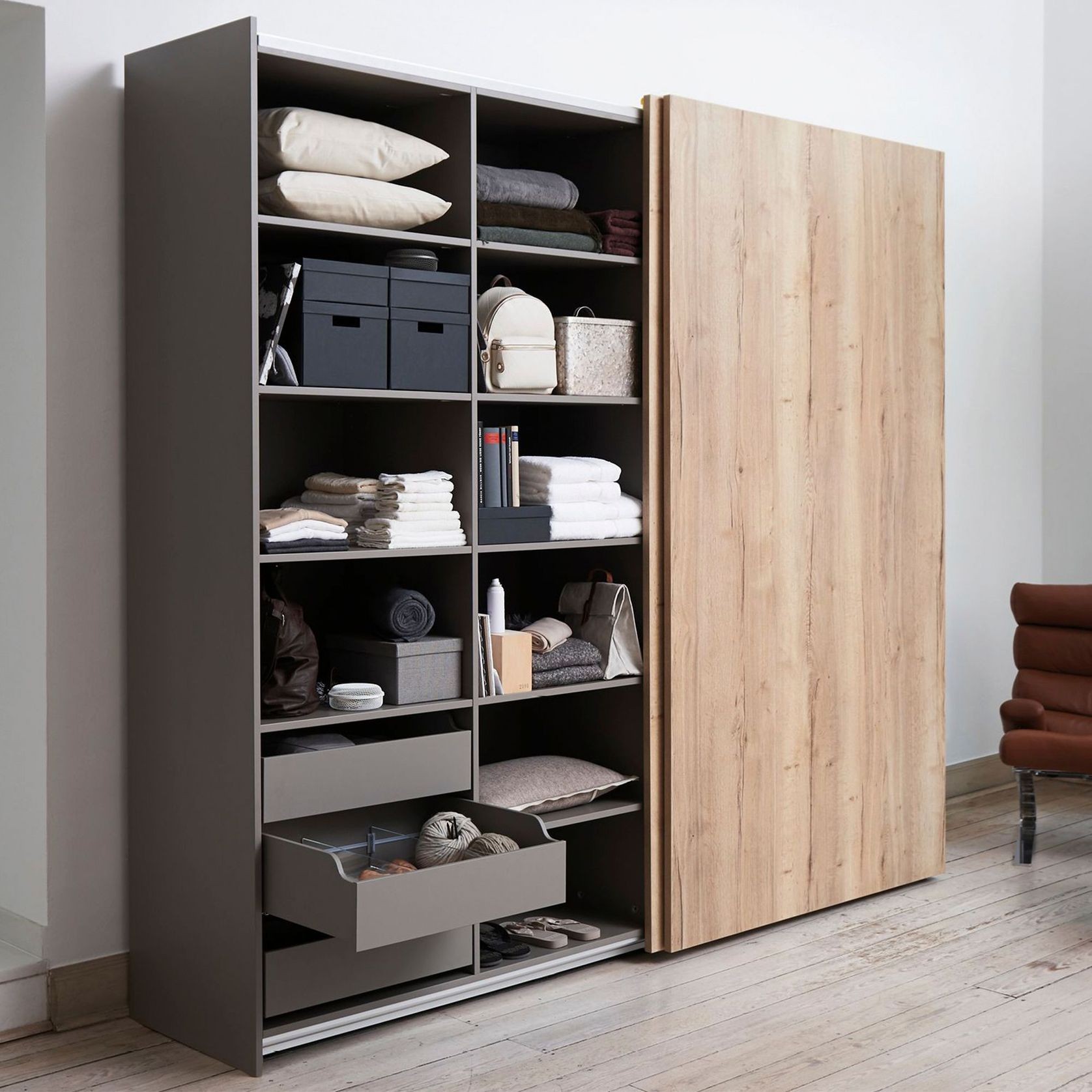 TopLine XL Sliding Door System gallery detail image