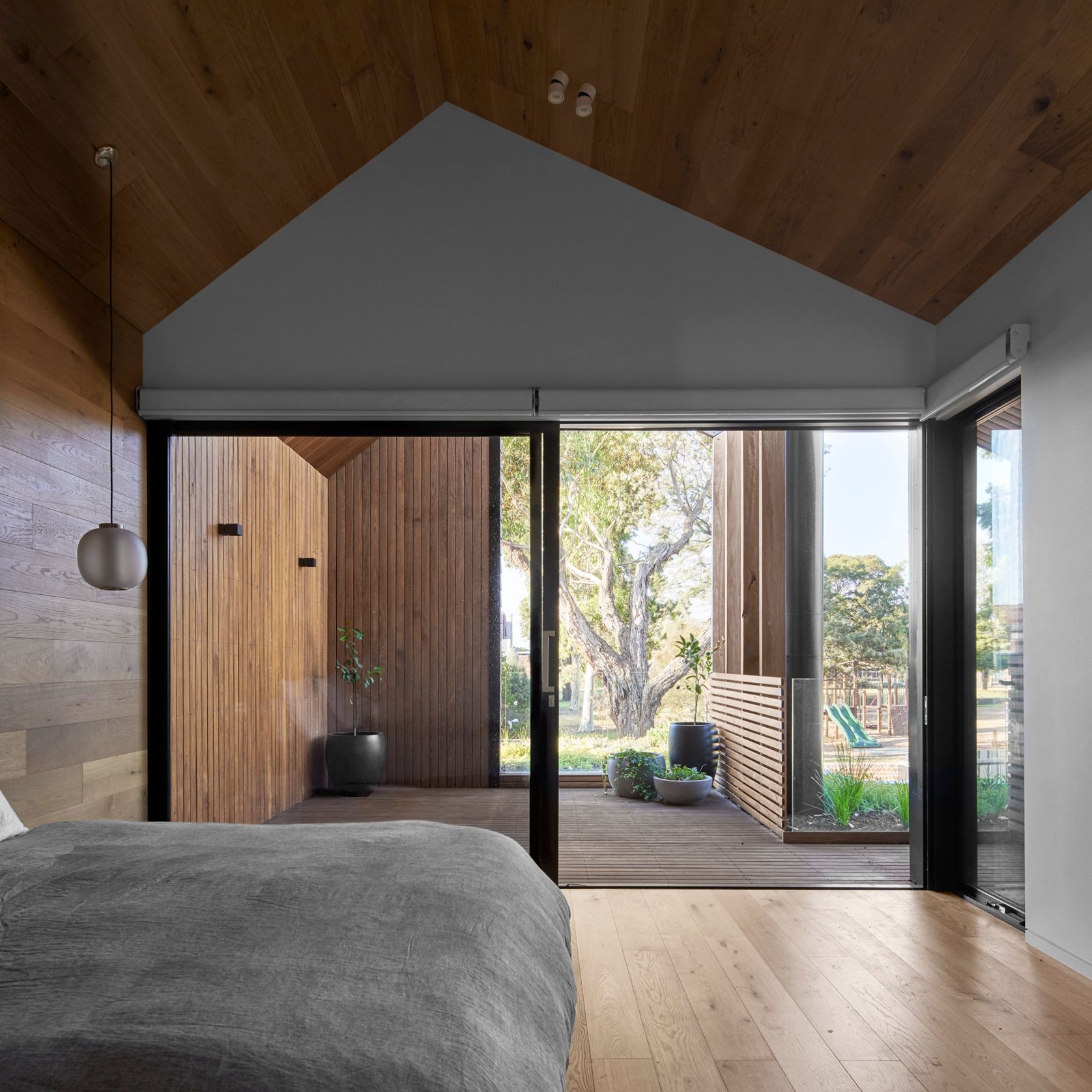 Vantage | Series 731 | Thermally Broken Sliding Door gallery detail image