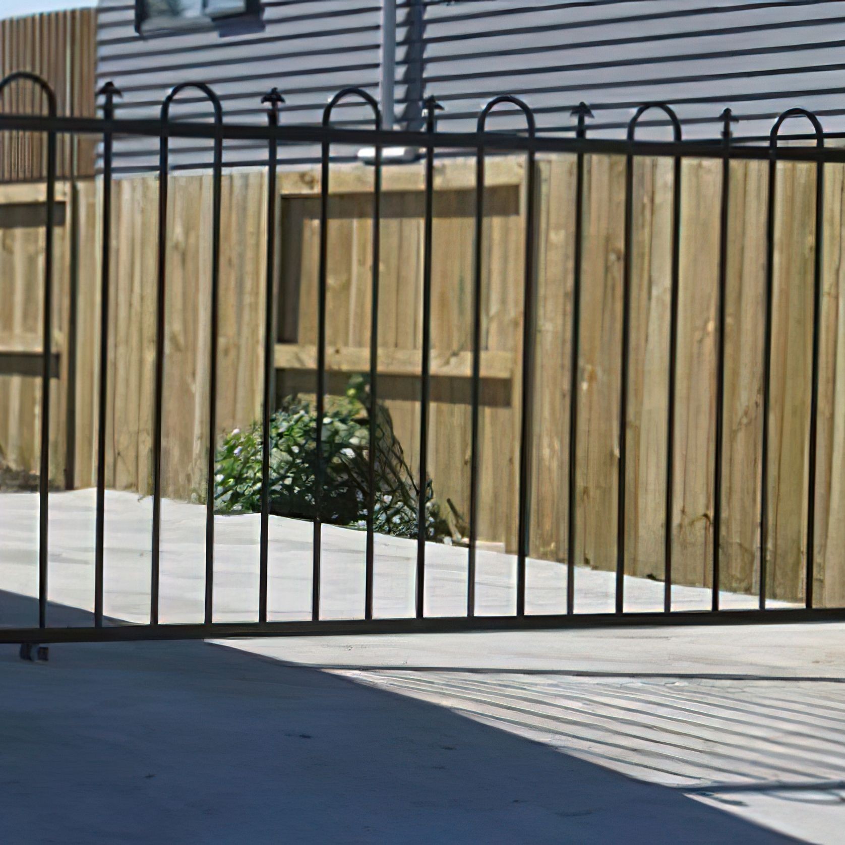 Tubular Driveway Gates gallery detail image