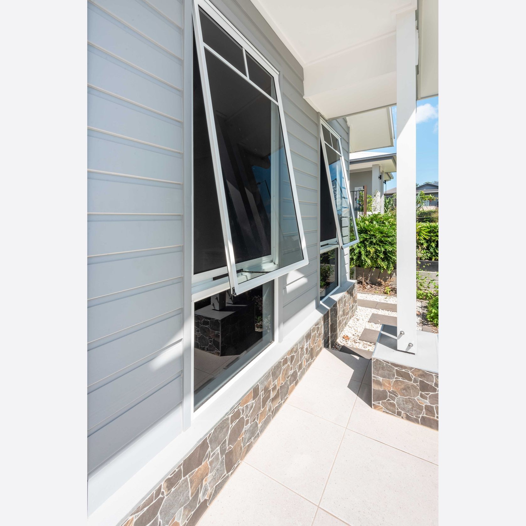 Vantage | Series 516 | Awning/Casement/Fixed Window gallery detail image