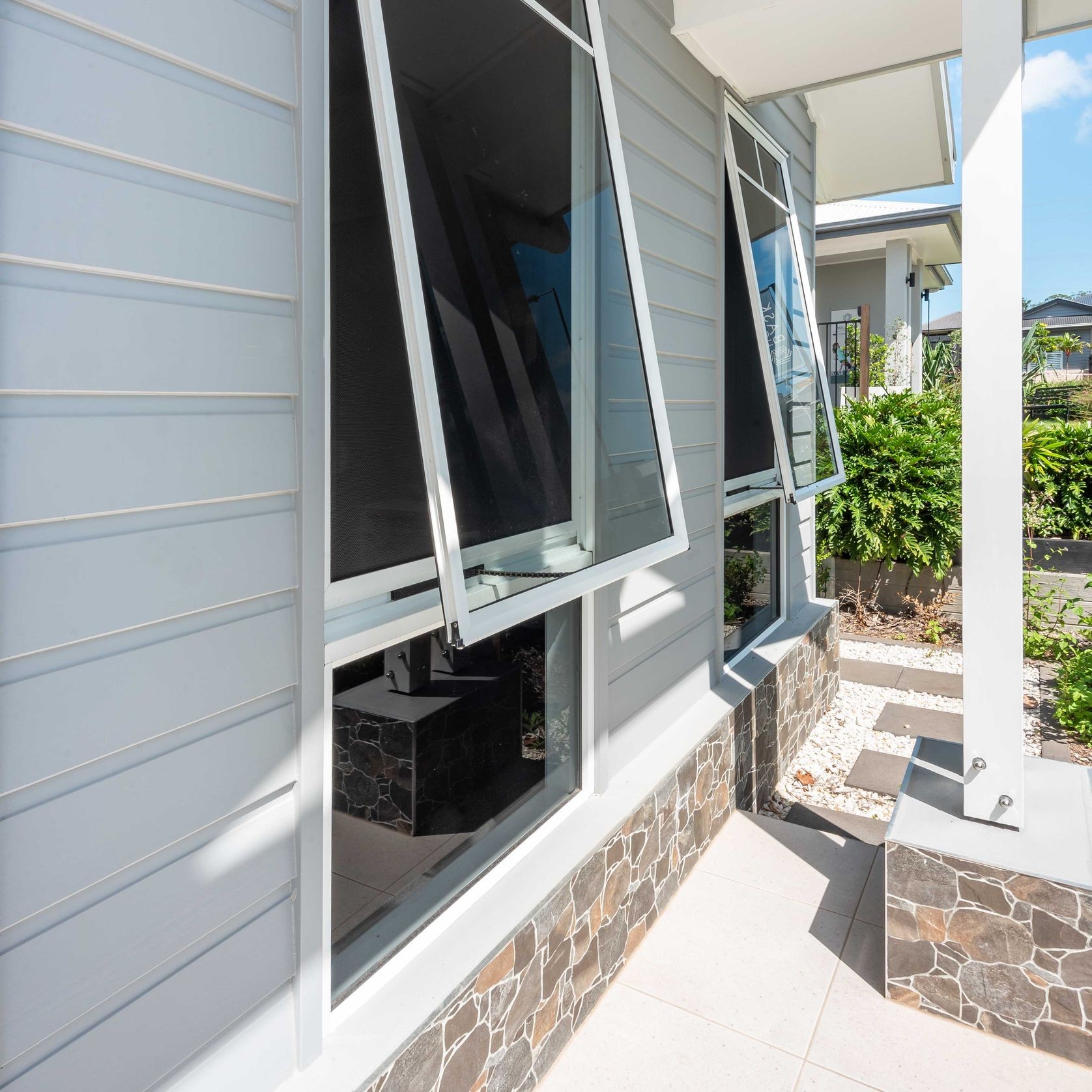Vantage | Series 516 | Awning/Casement/Fixed Window gallery detail image