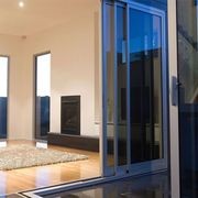 Elevate | Series 704 | Sliding Door gallery detail image