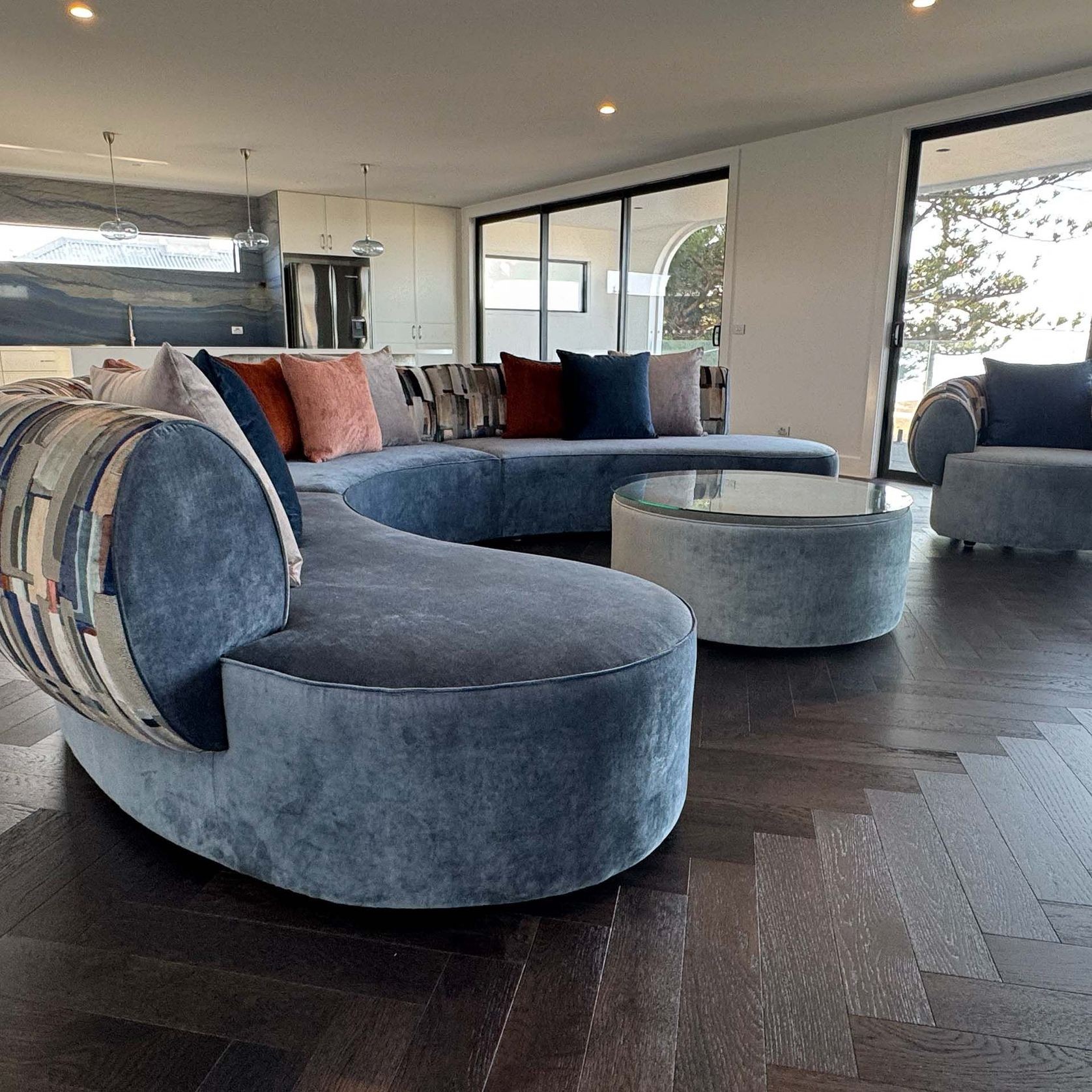 Modern Curved Modular Sofa gallery detail image
