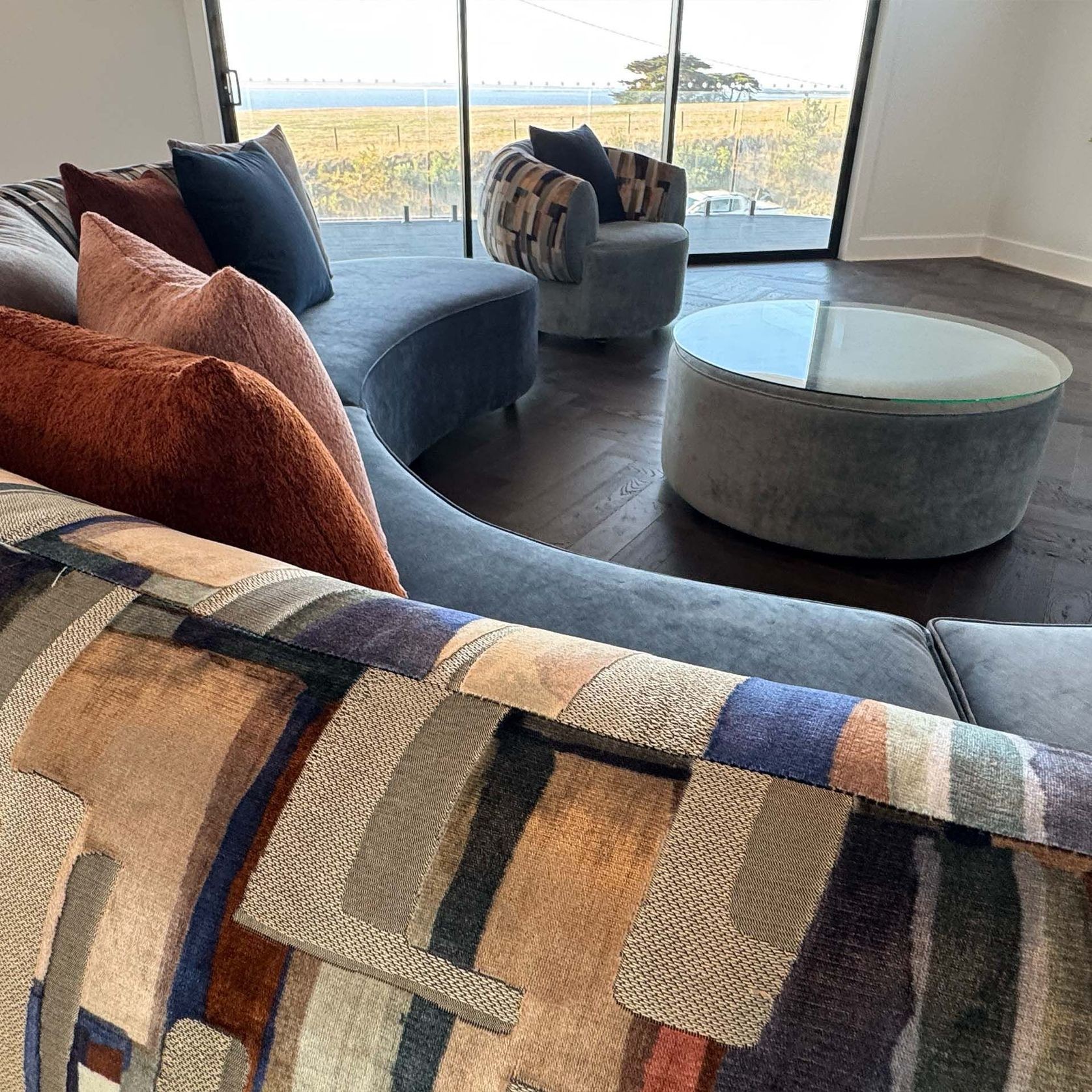 Modern Curved Modular Sofa gallery detail image