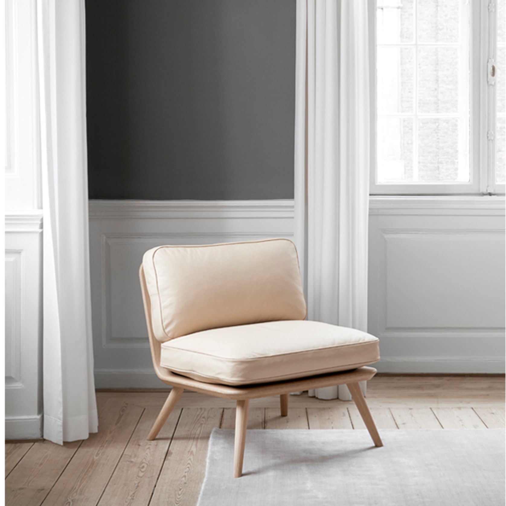 Spine Lounge Suite Chair Petit by Fredericia gallery detail image