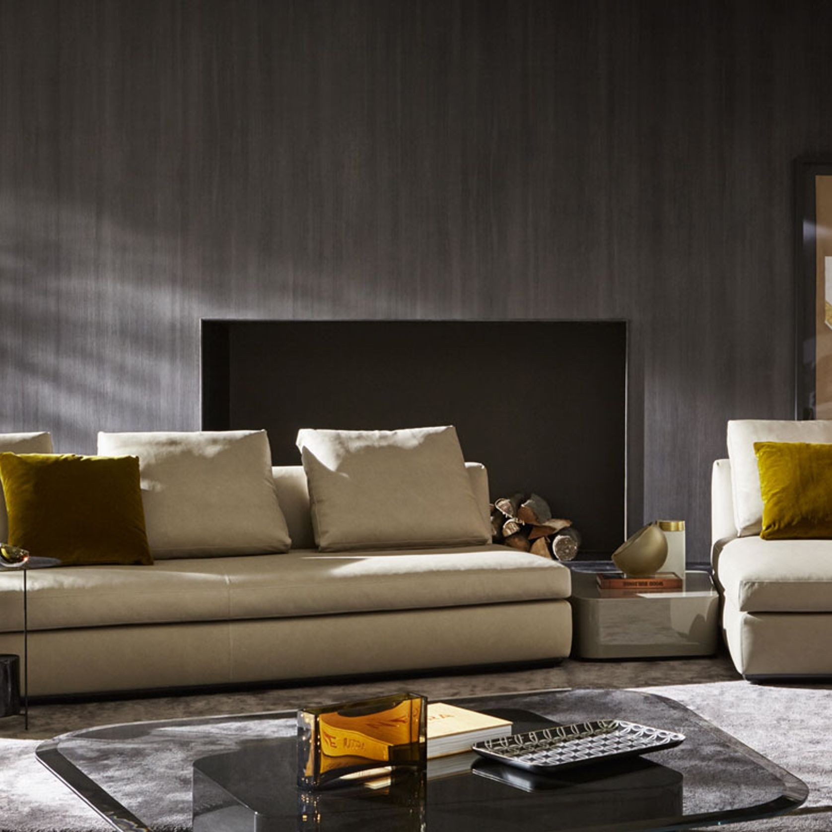 Sloane Sofa by Molteni&C gallery detail image