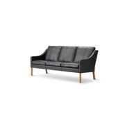 Club 2209 Sofa 3-Seater by Fredericia gallery detail image