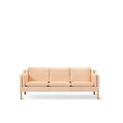 Club 2213 Sofa 3-Seater by Fredericia gallery detail image