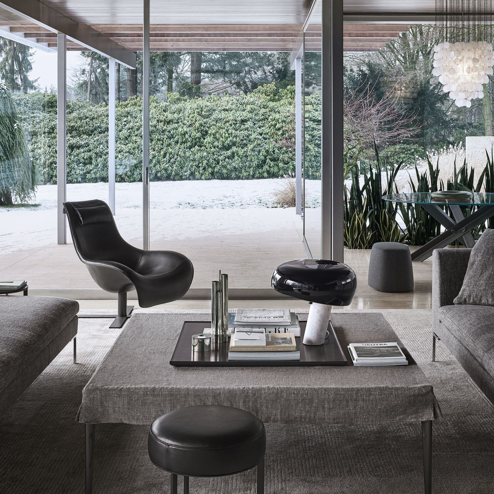 B&B Italia Mart Armchair gallery detail image