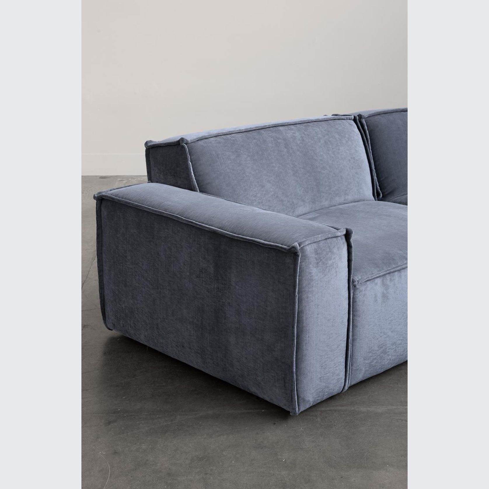 Curved Rufus Sofa gallery detail image