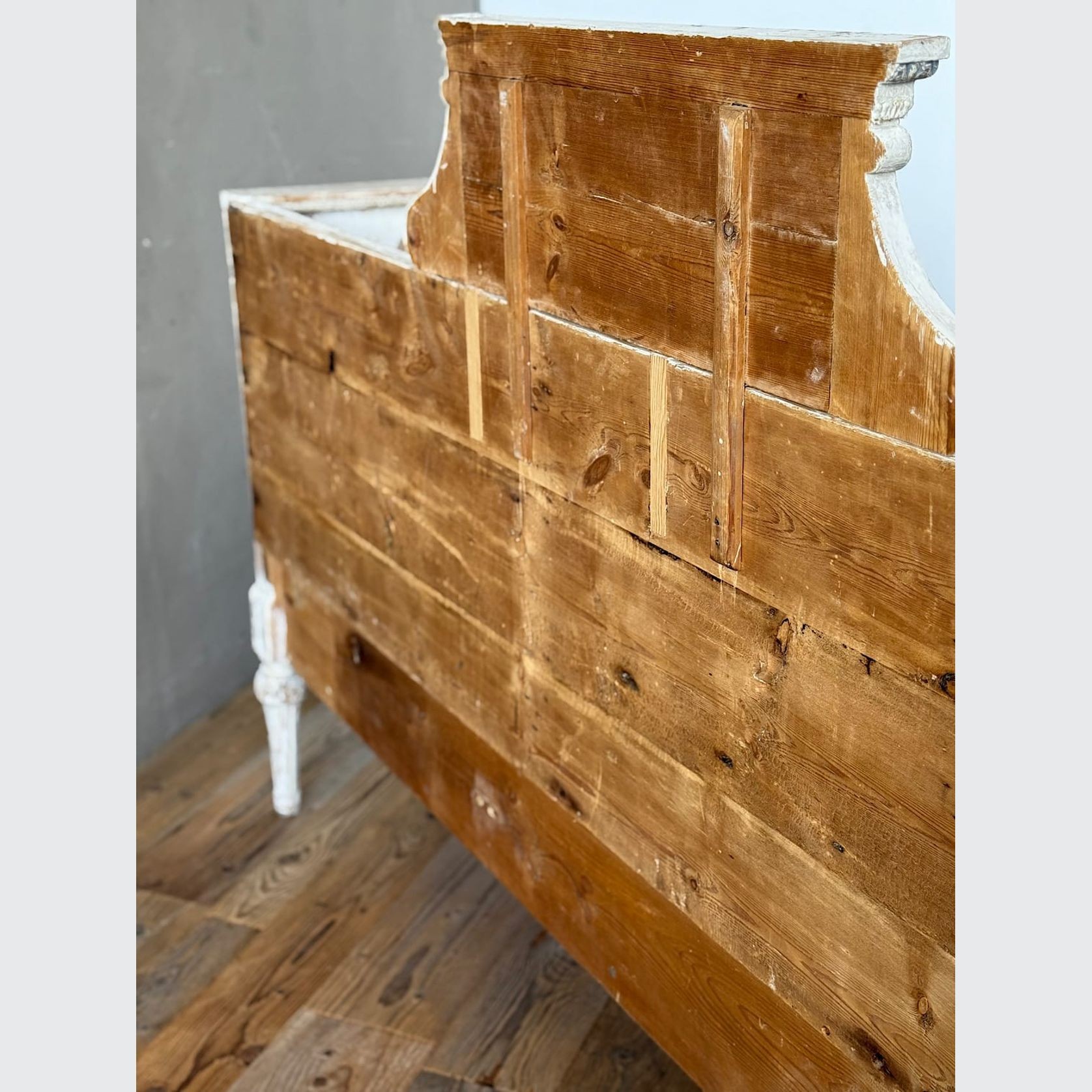 Antique Swedish Gustavian Sofa gallery detail image