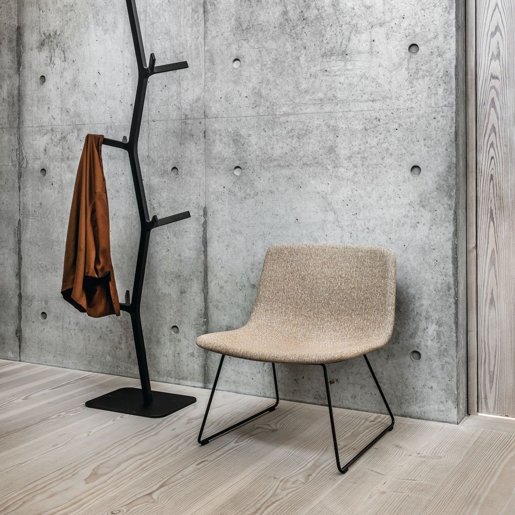 Pato Lounge Sled by Fredericia gallery detail image