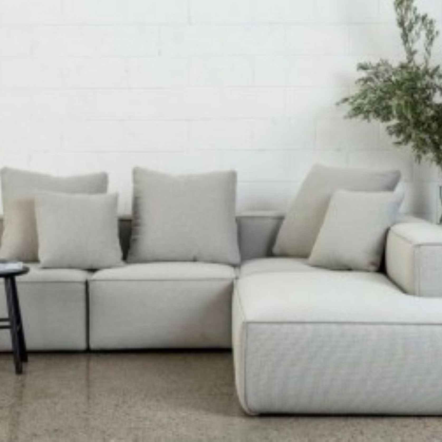 Koda SL 1 Sofa gallery detail image