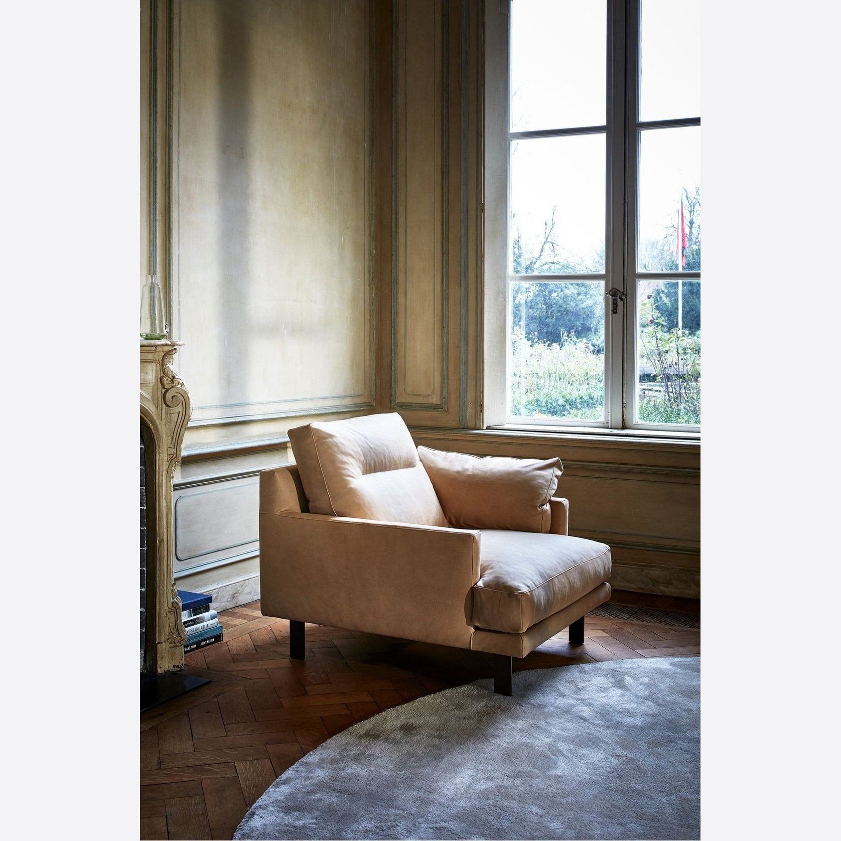 George armchair gallery detail image