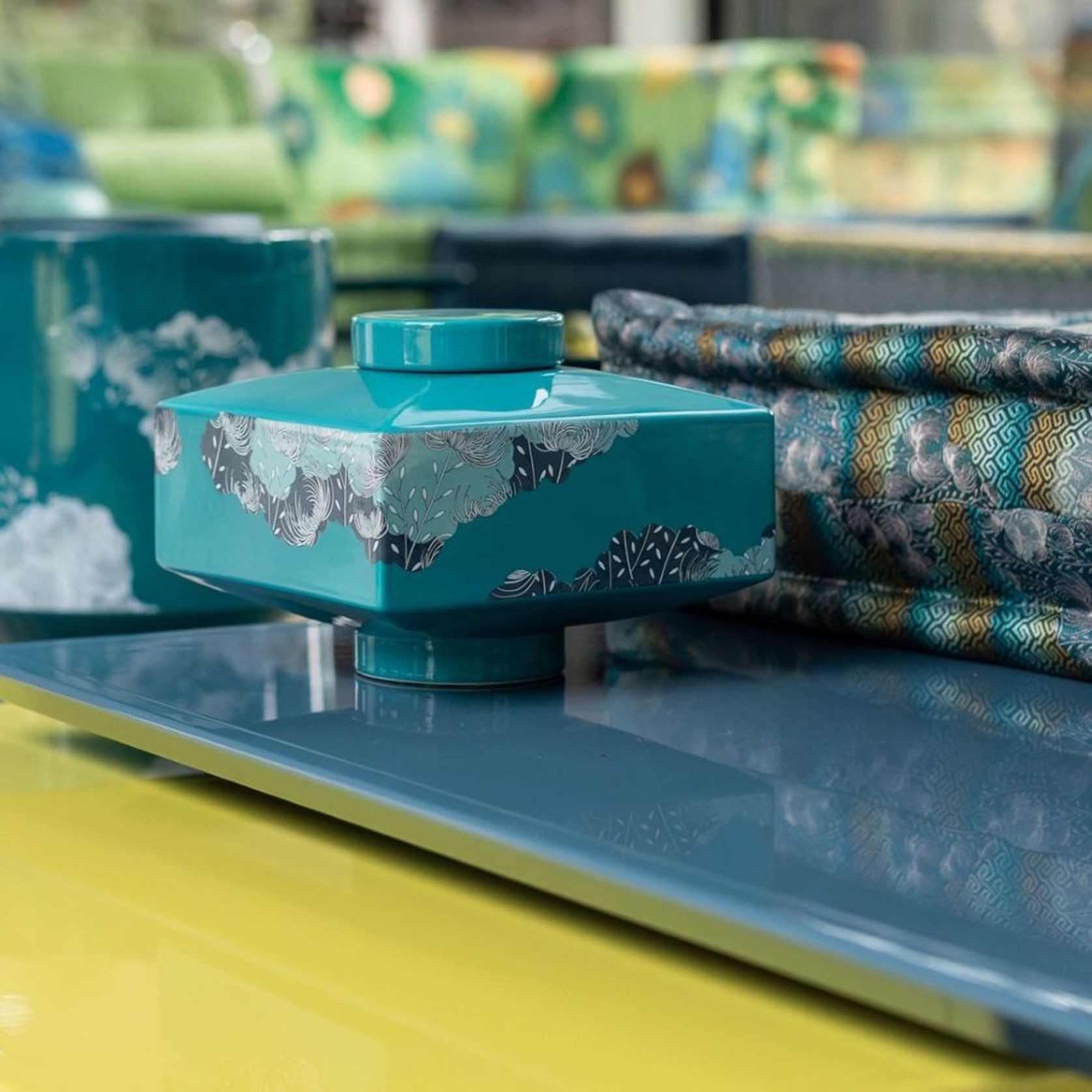 Mah Jong Composition Kenzo Takada Jiku - Shumyu gallery detail image