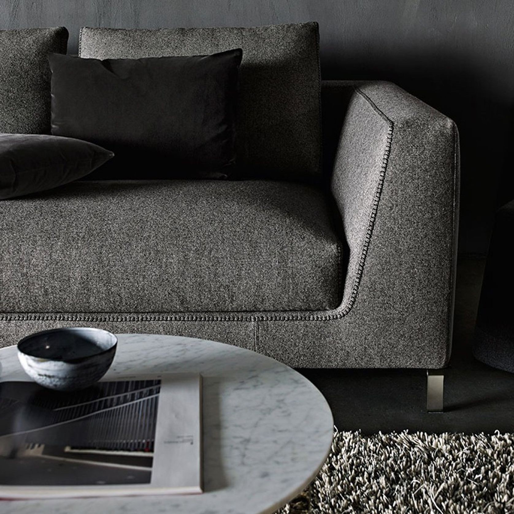 Ray | Sofa gallery detail image