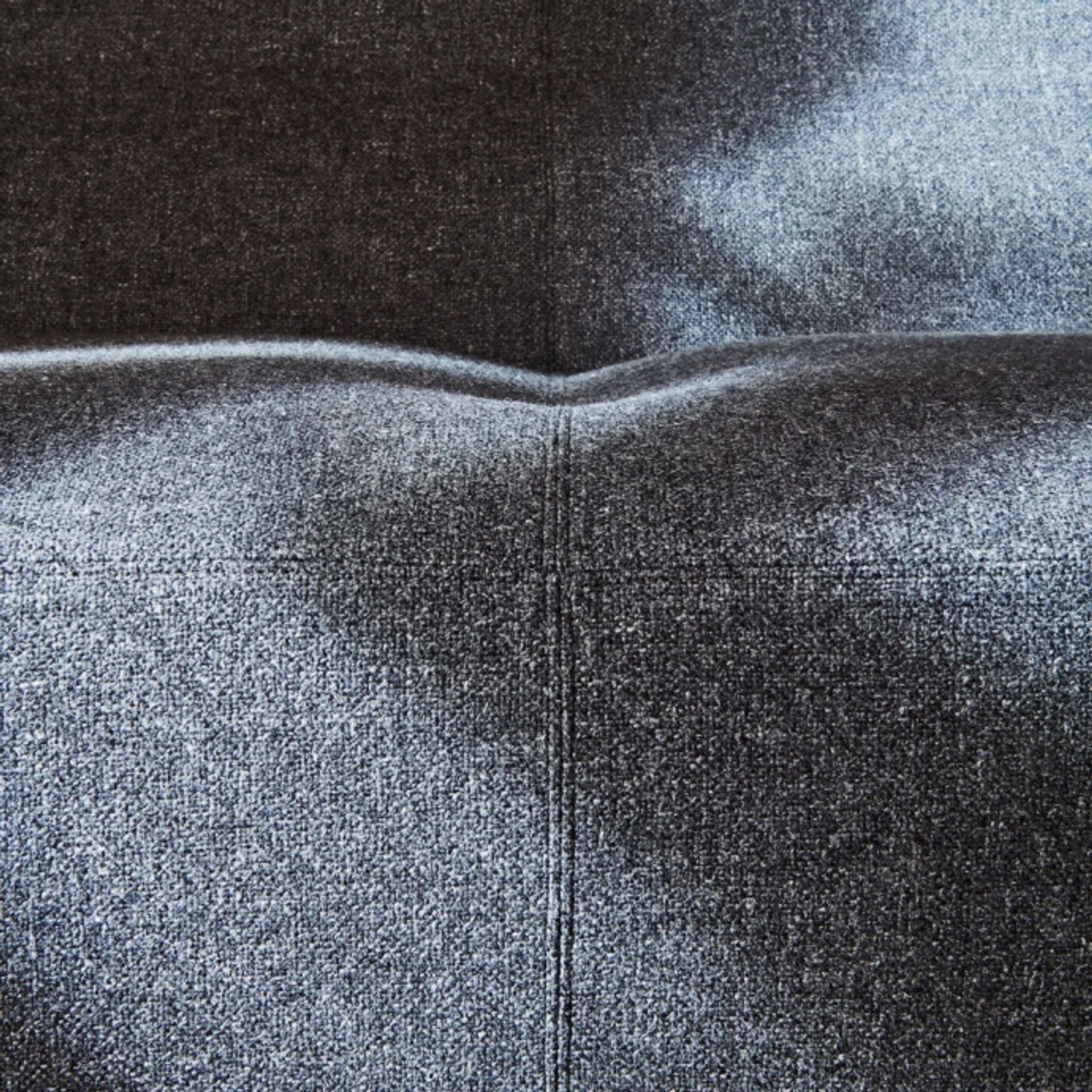 South Kensington Sofa by Molteni&C gallery detail image