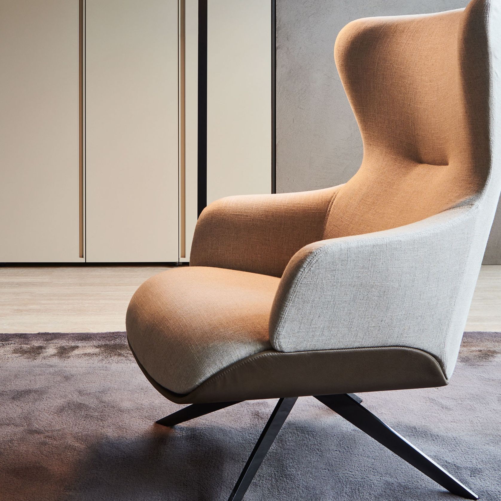 Kensington Armchair by Molteni&C gallery detail image