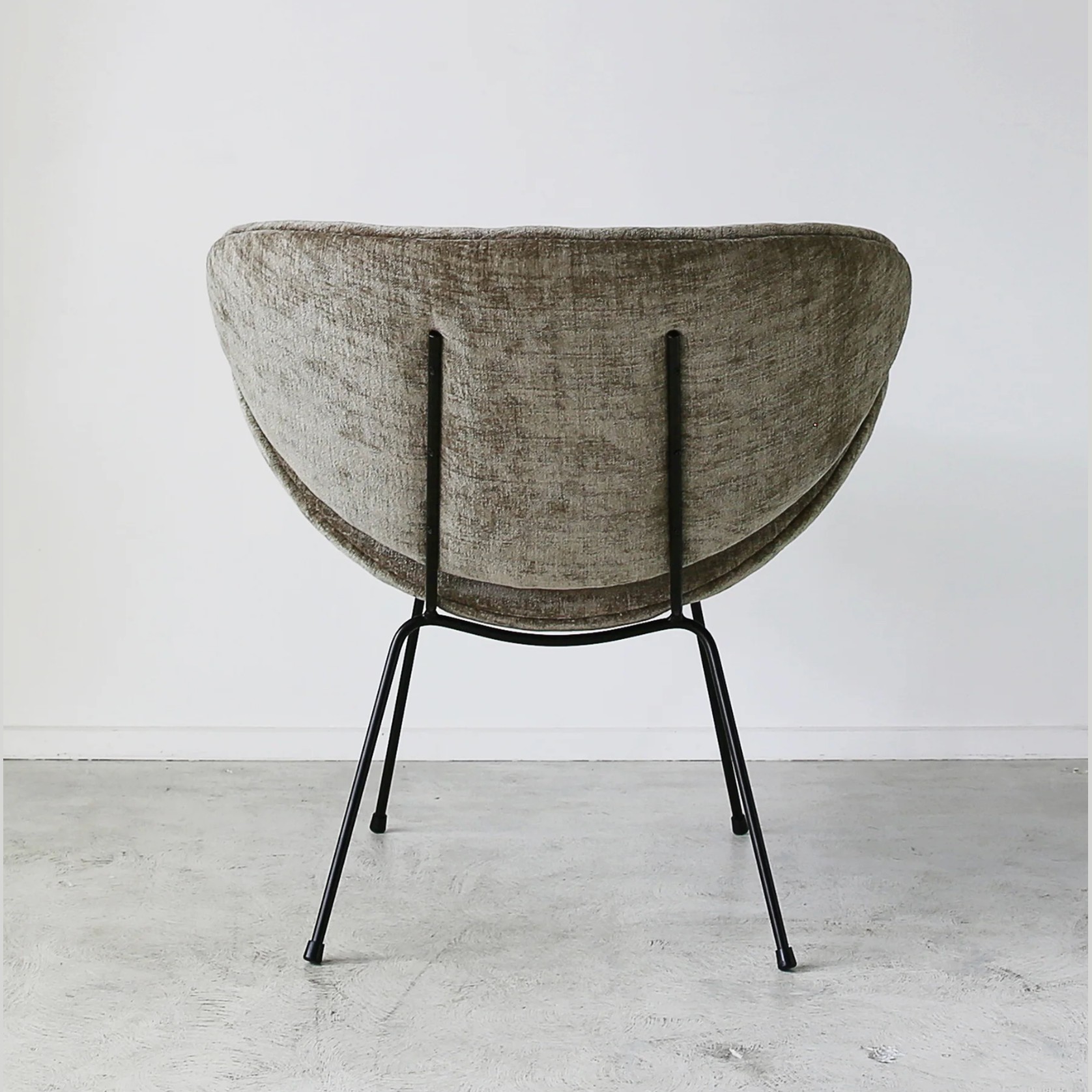'Florence' Chair / Vintage Velvet / Moss gallery detail image