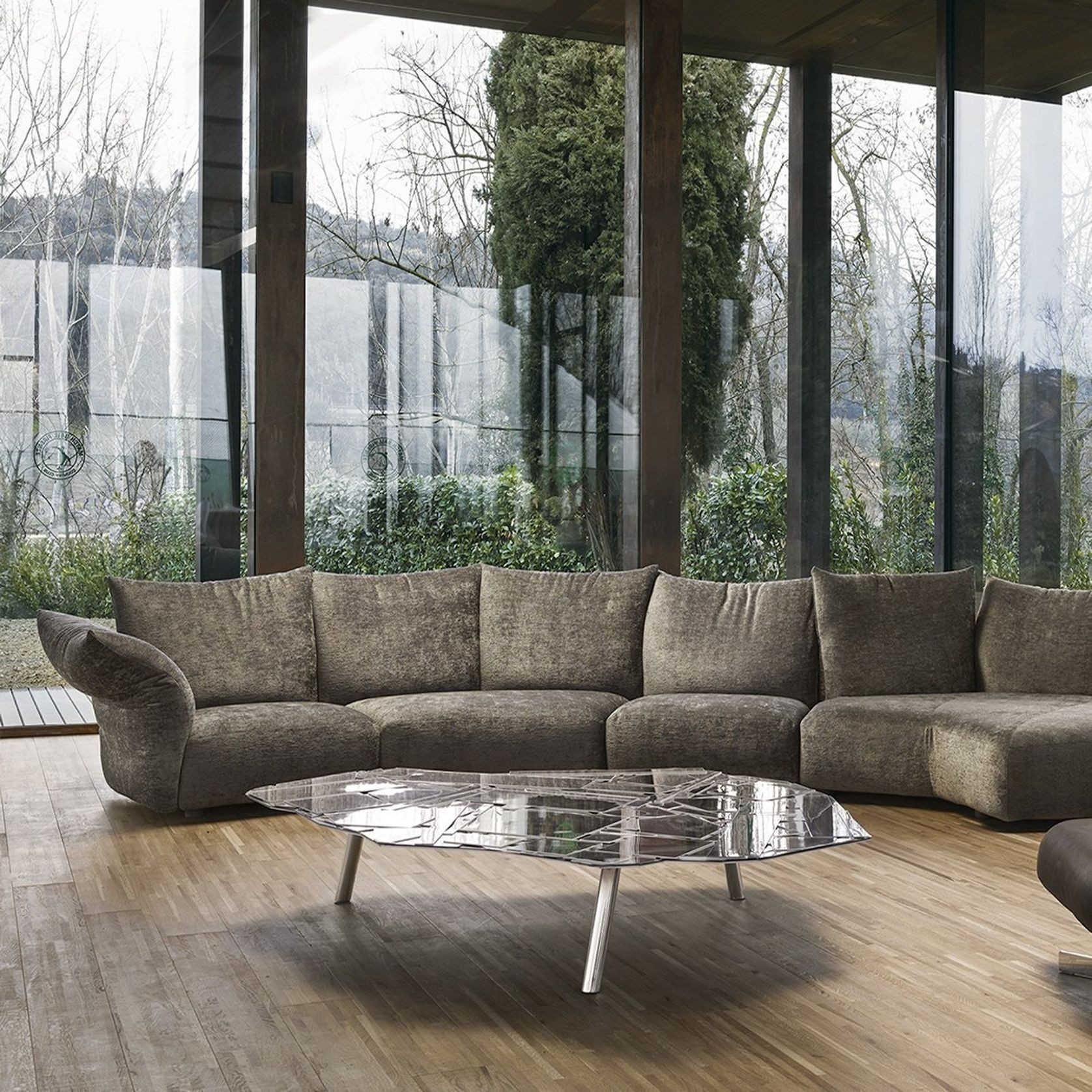 Standard | Sofa gallery detail image