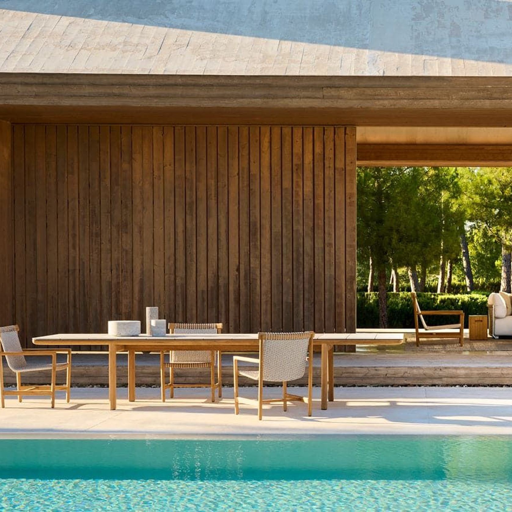 Amanu | Armchair gallery detail image