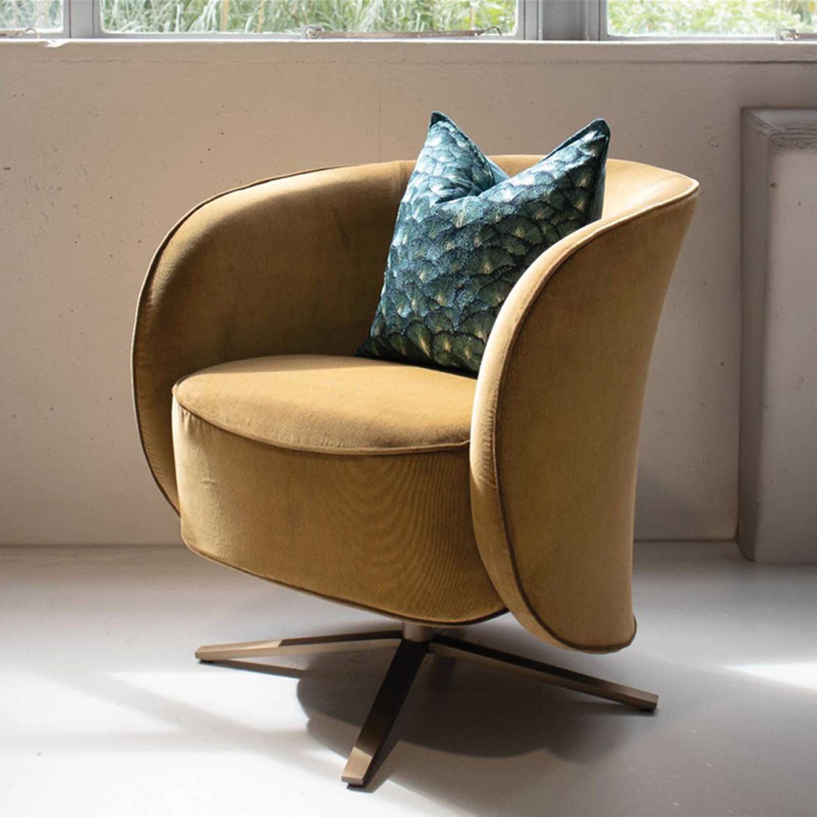 Well Swivel Armchair gallery detail image