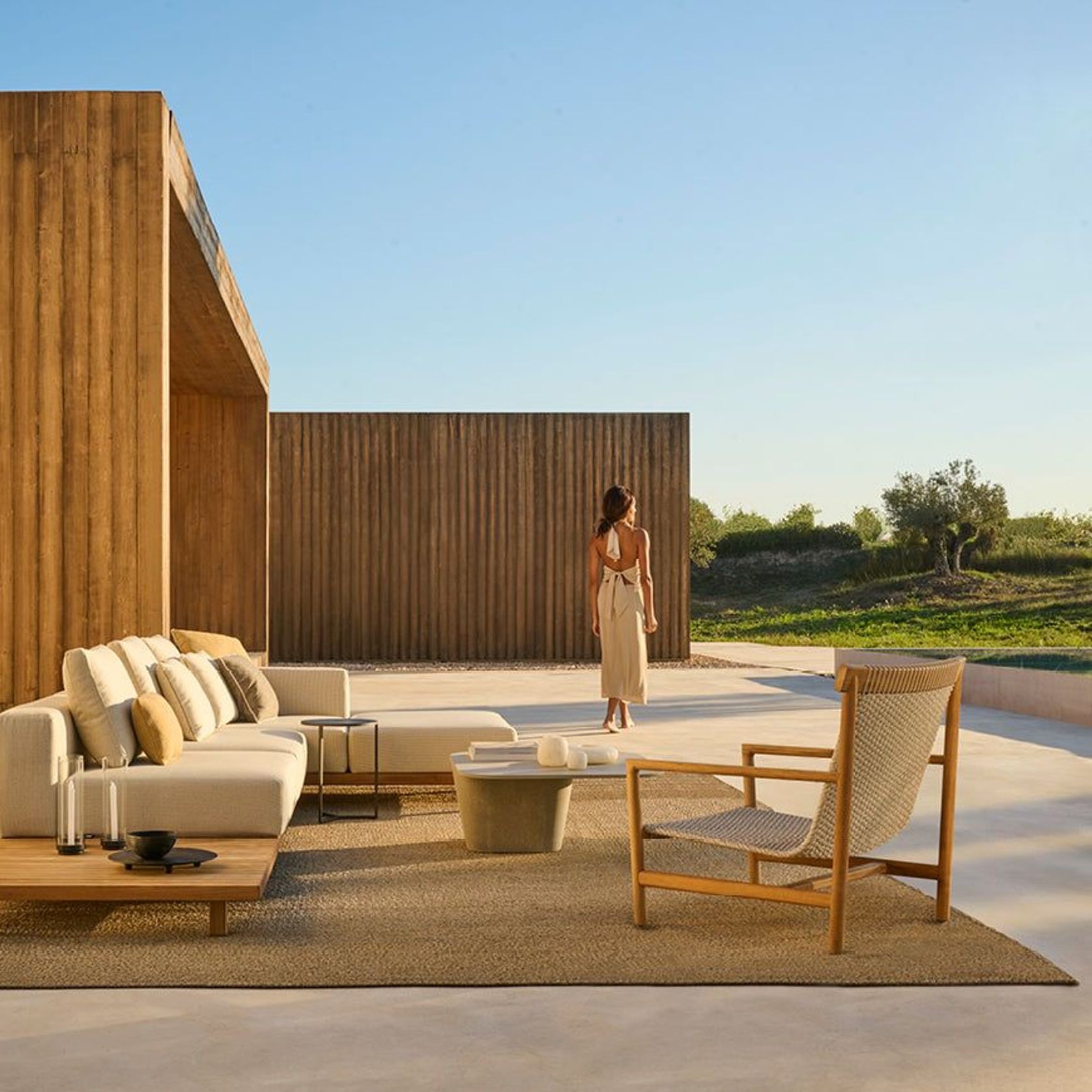Amanu | Lounge Chair gallery detail image