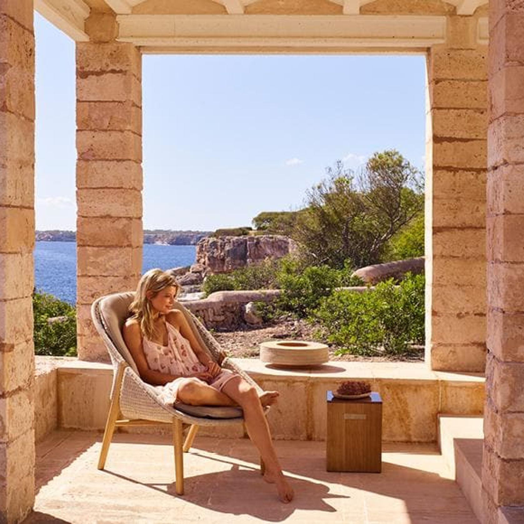 Elio | Lounge Chairs gallery detail image