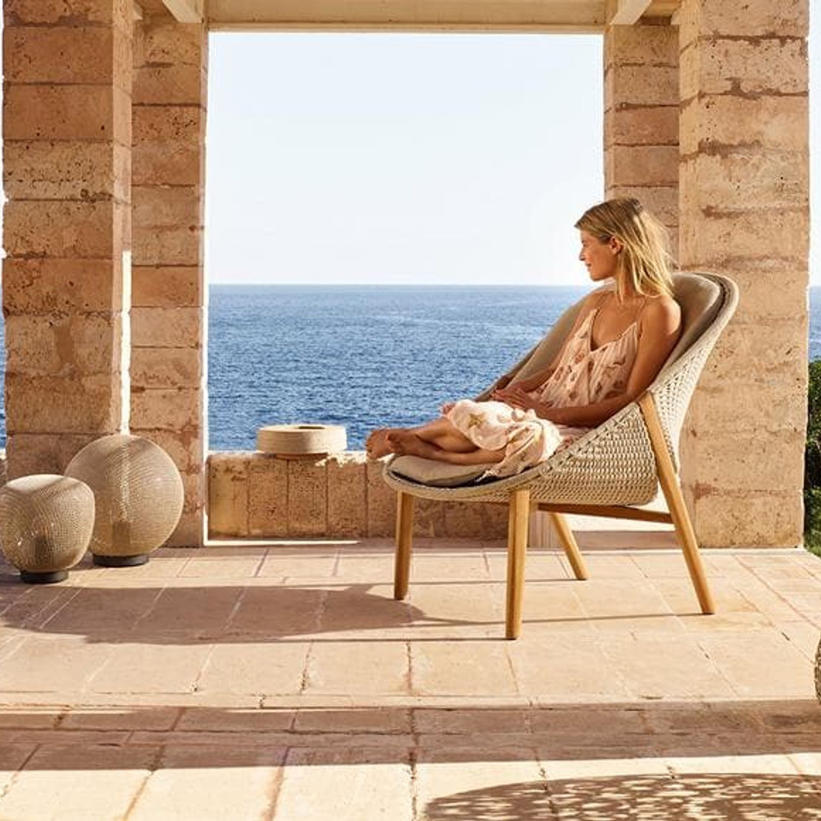 Elio | Lounge Chairs gallery detail image