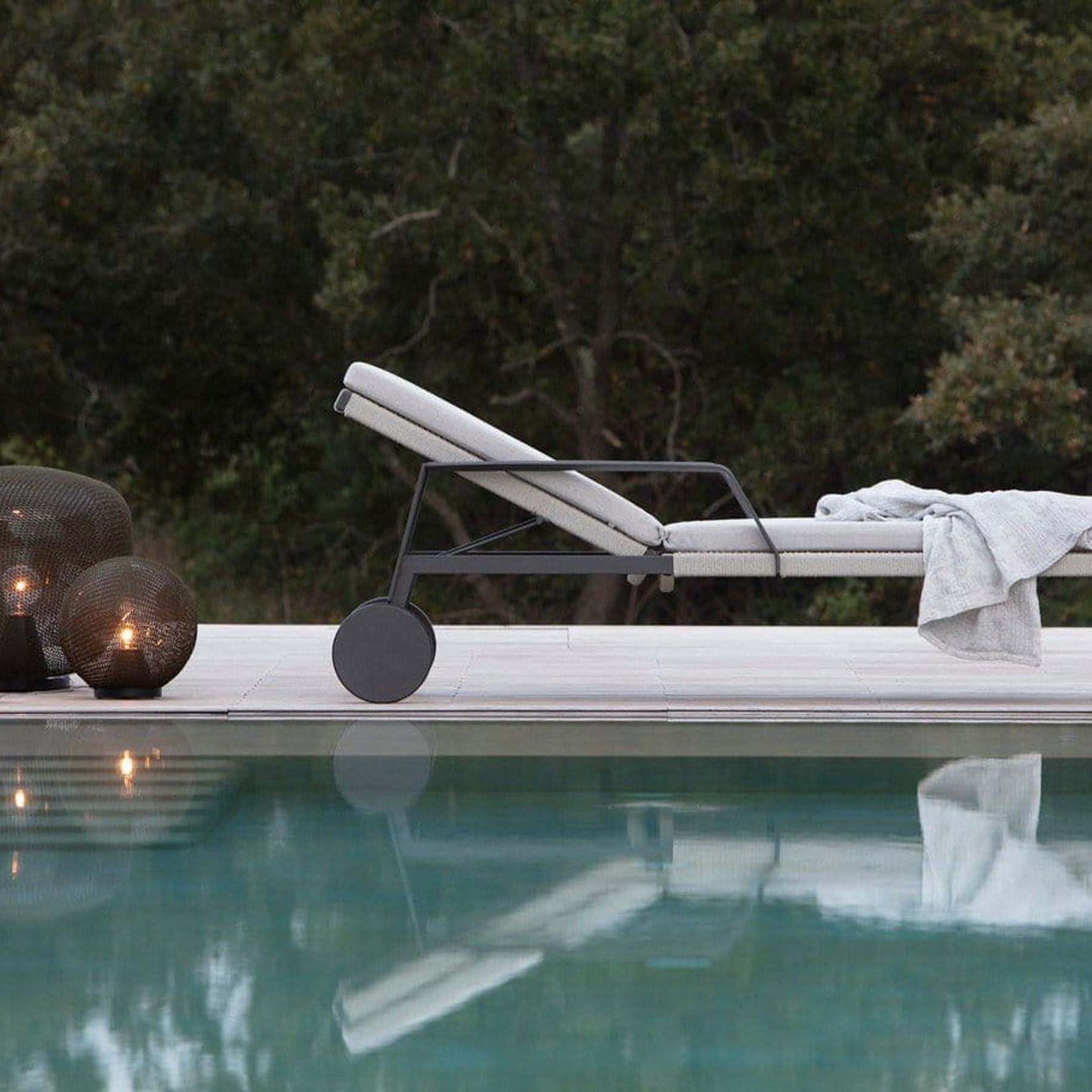 Nodi | Lounger gallery detail image