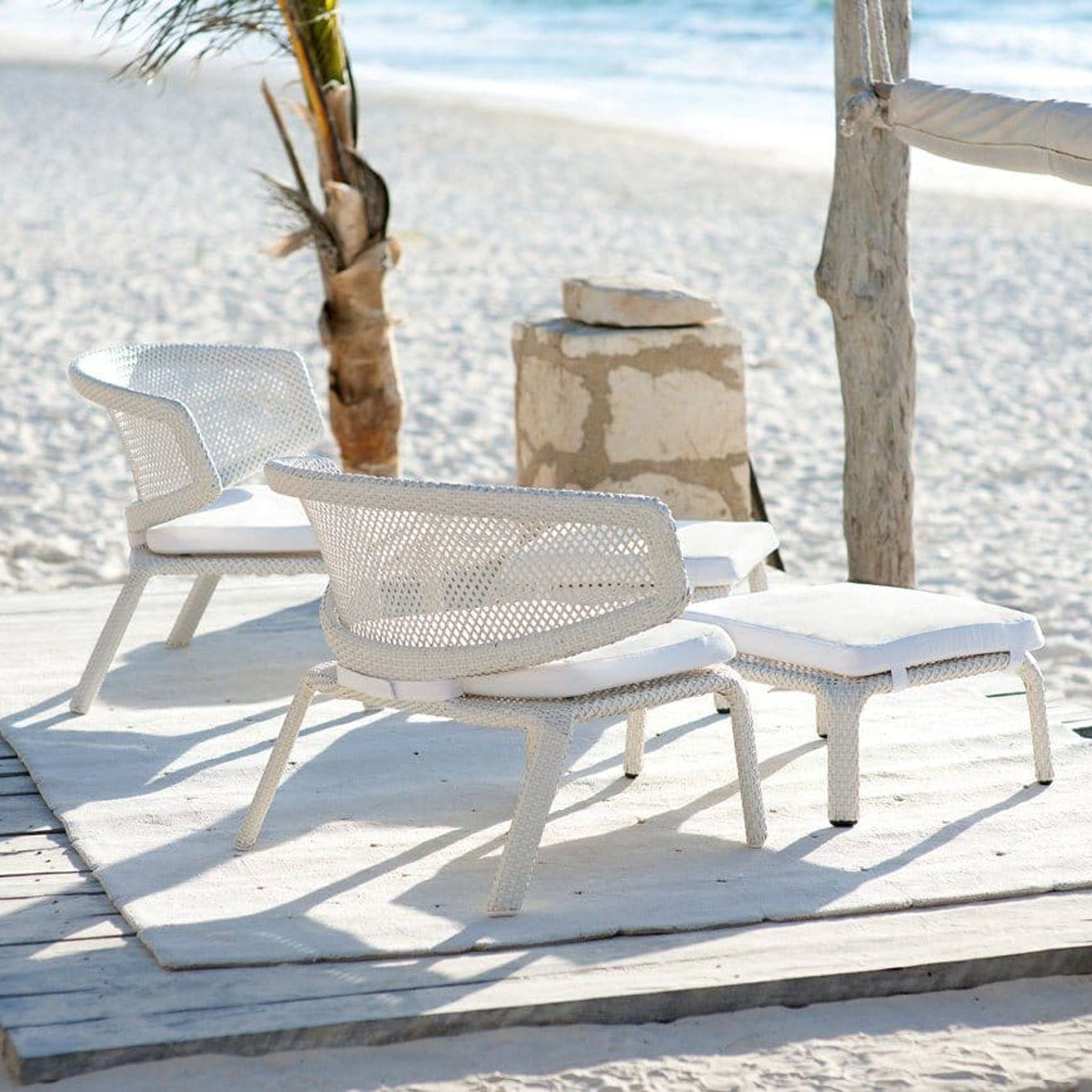 SEASHELL Lounge Chair gallery detail image
