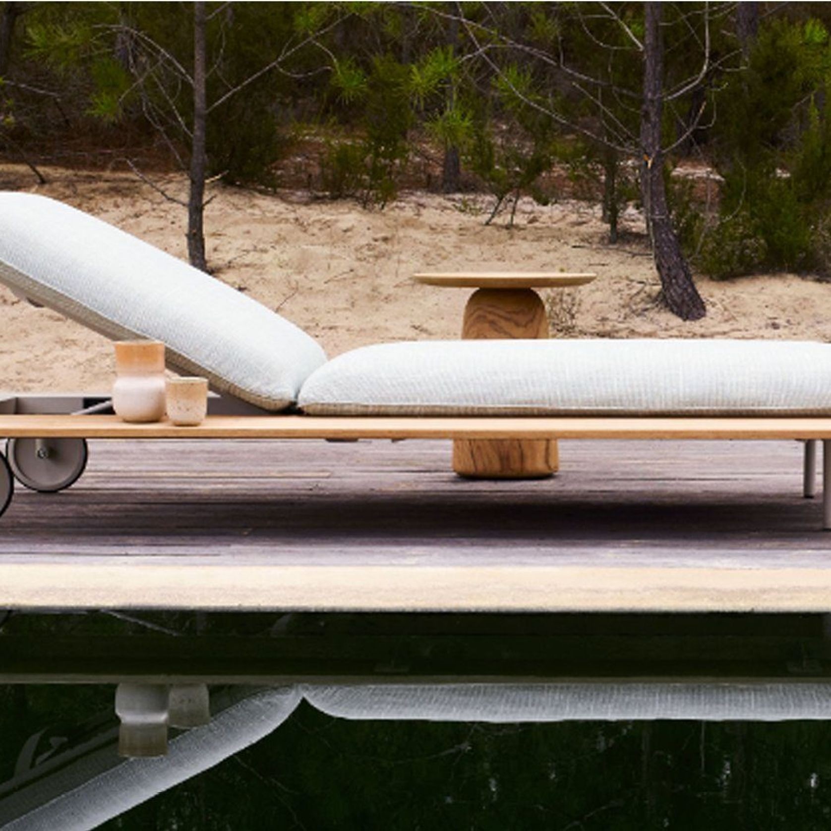Sen |ja | Lounger gallery detail image