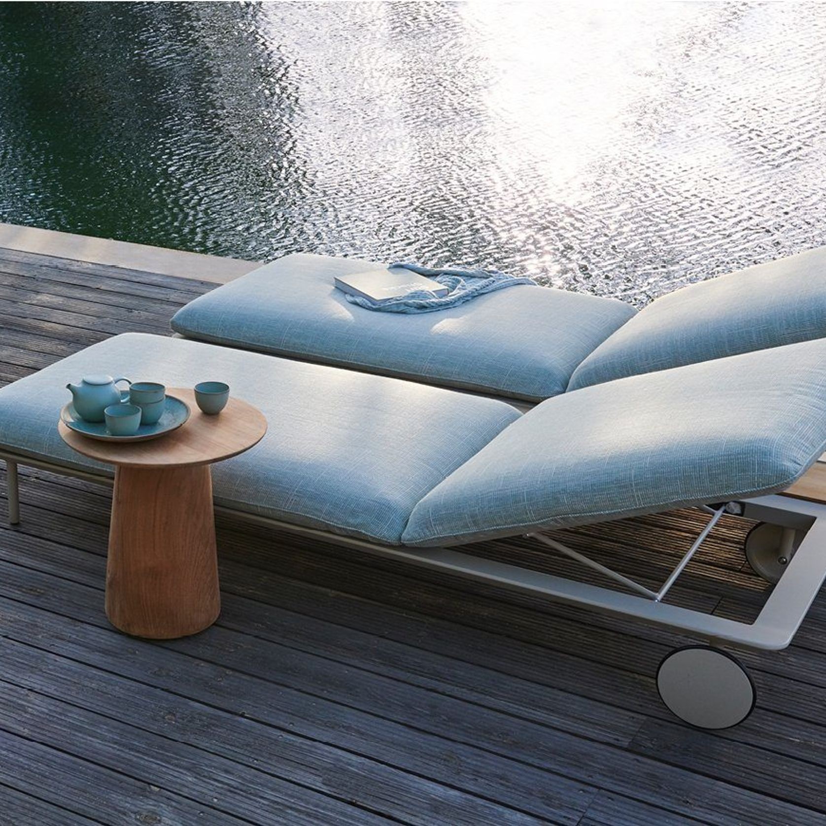 Sen |ja | Lounger gallery detail image