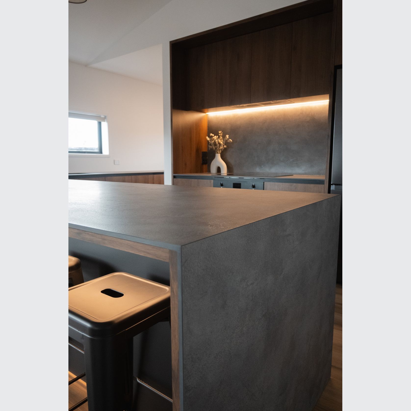 Imperio Solid Core Benchtops gallery detail image