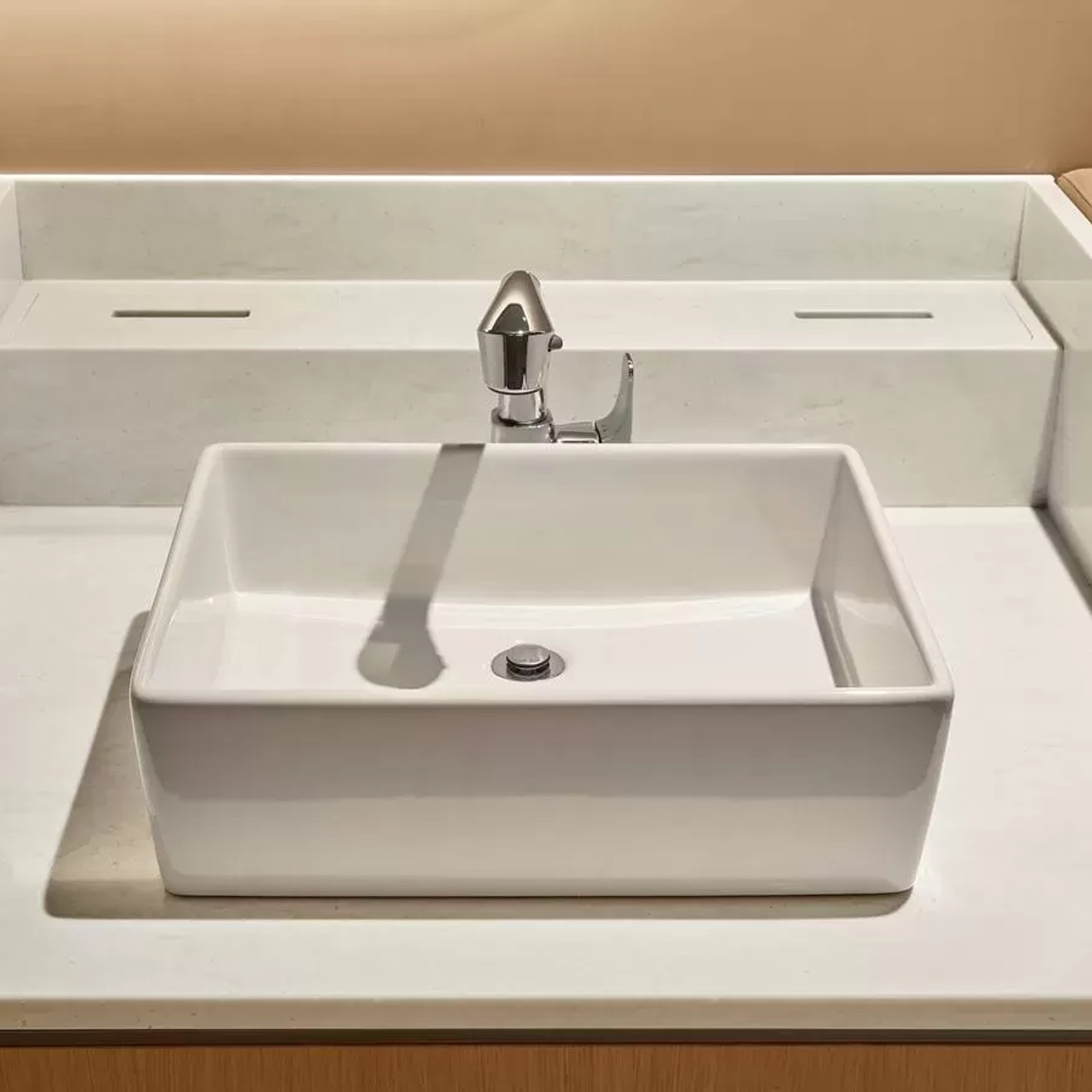 Cascade Cream Solid Surface by Hanex gallery detail image