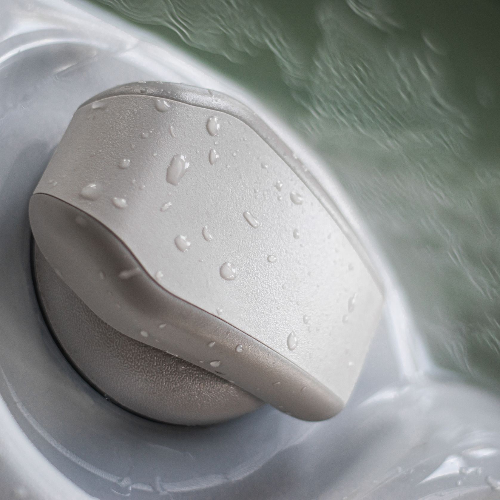 Heart | Signature Spa Pool gallery detail image