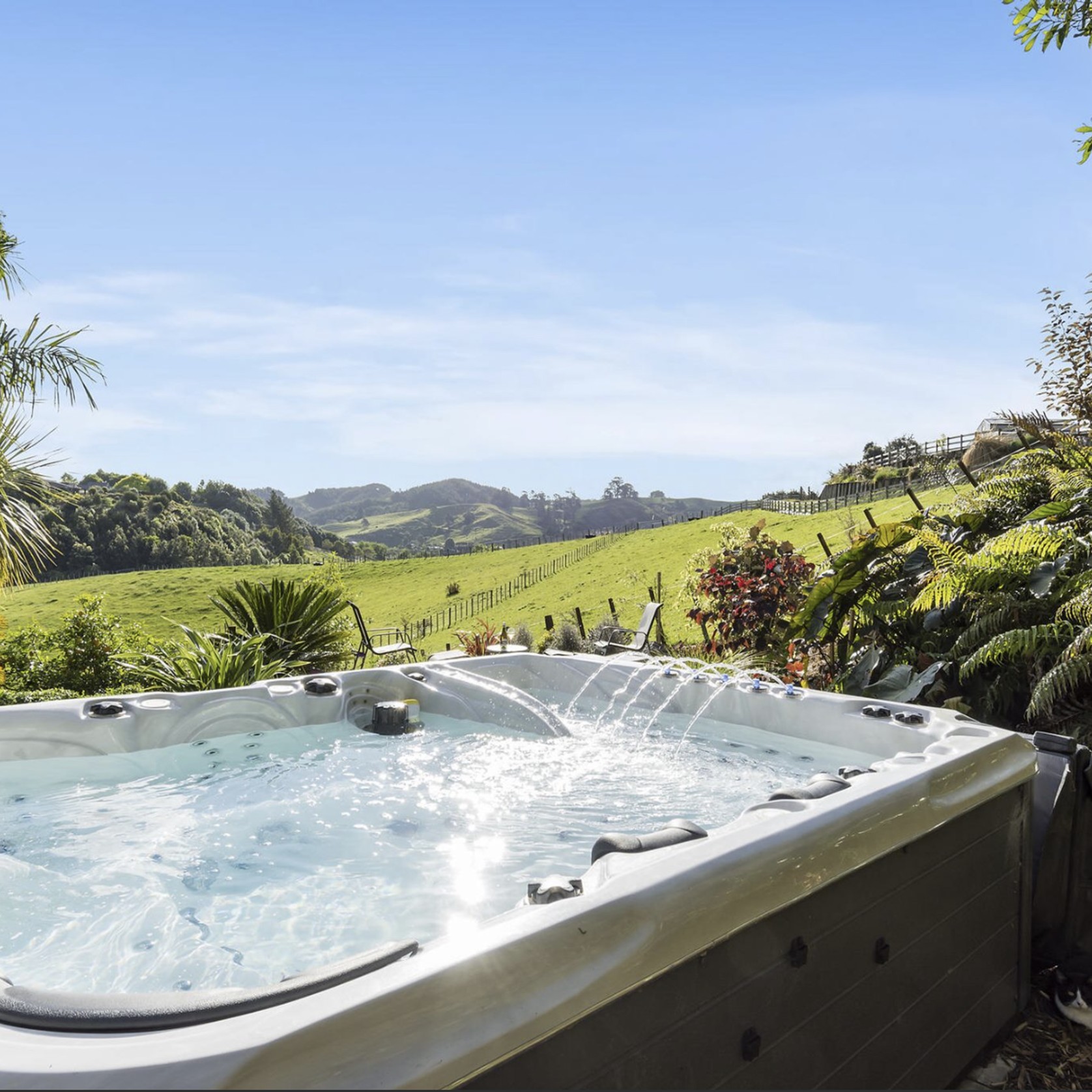 Ecstatic | Exclusive Spa Pool gallery detail image