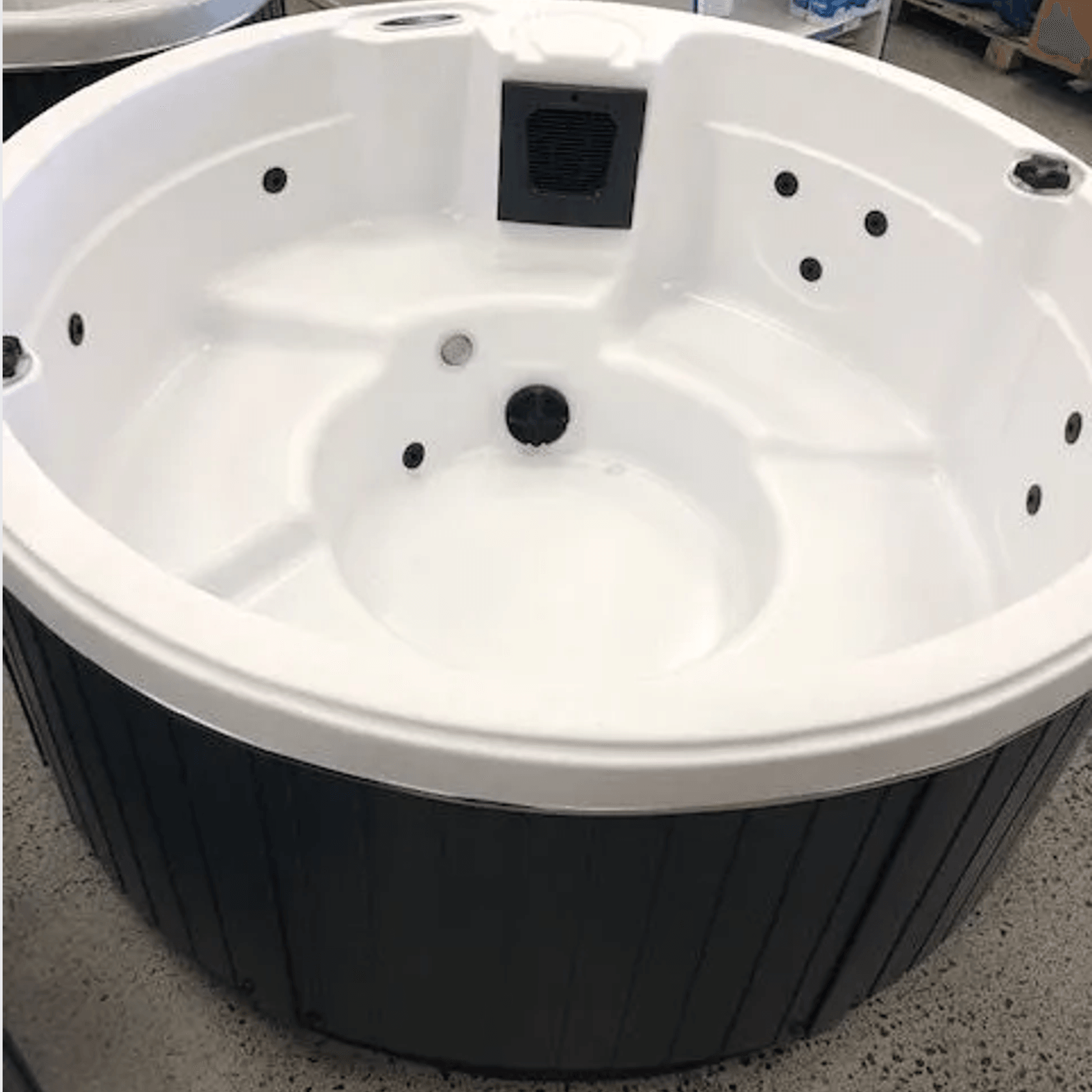 Malta | Island Spa Pool gallery detail image