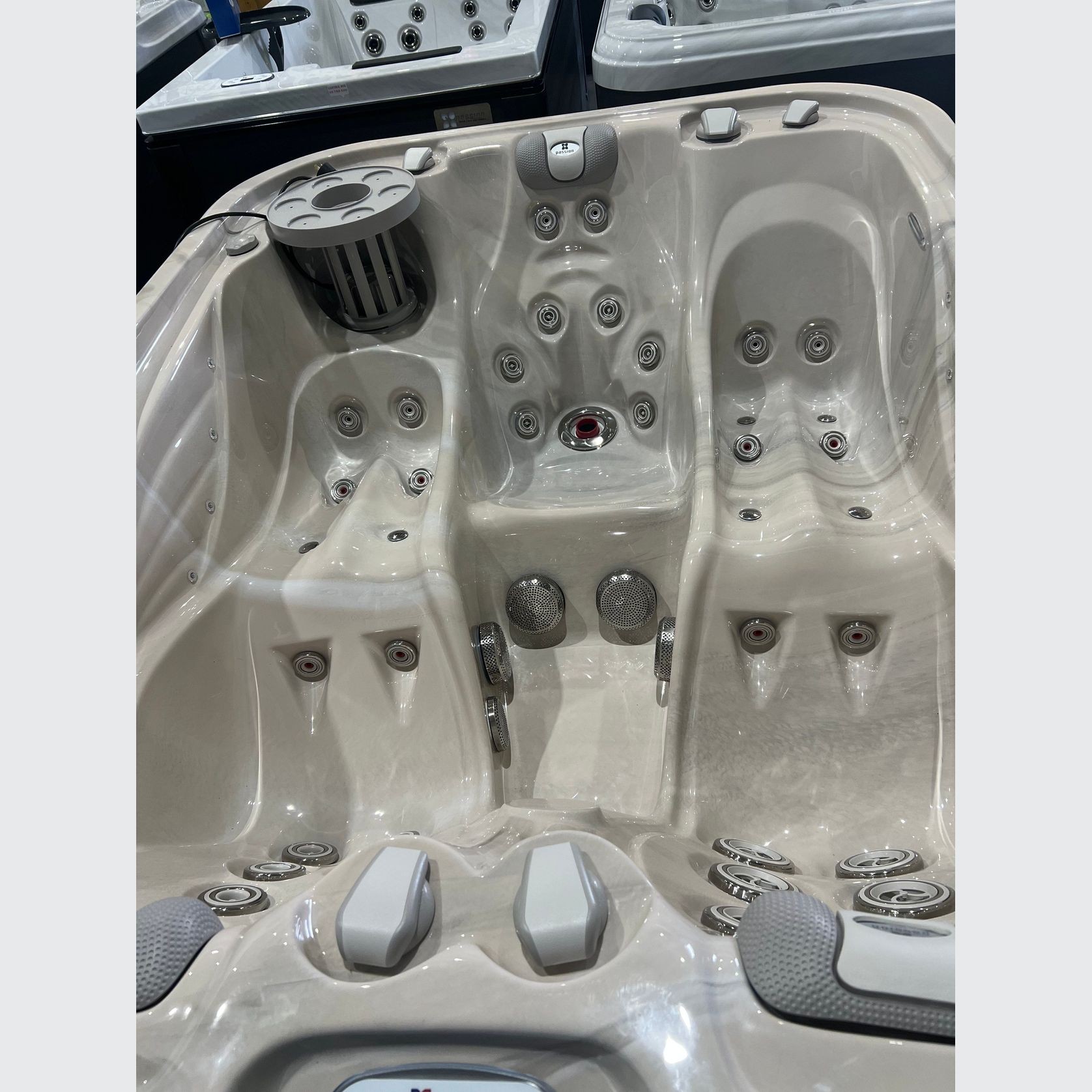 Soulmate | Signature Spa Pool gallery detail image