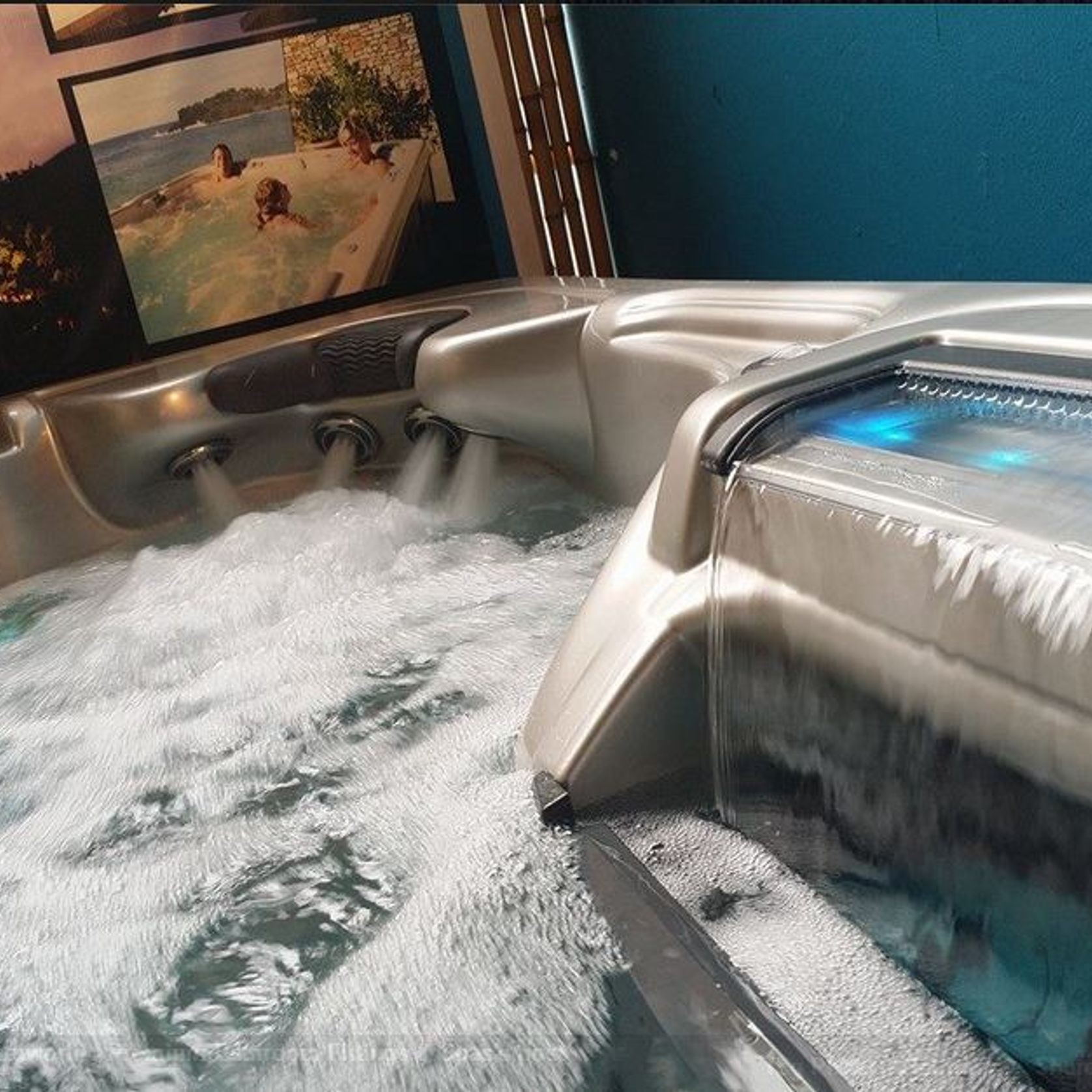 Captiva Elite gallery detail image