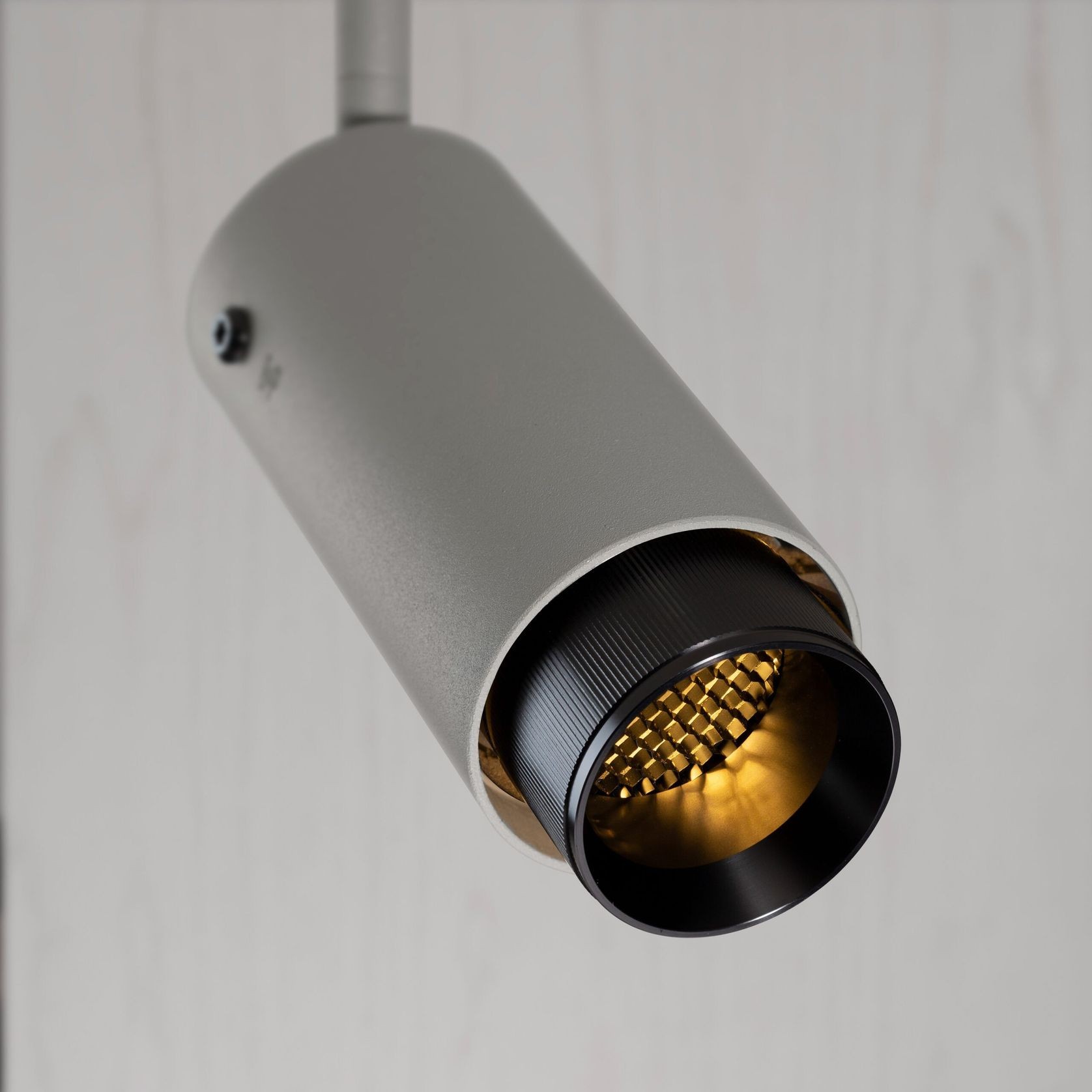 Linear Exhaust Spotlight | Stone gallery detail image