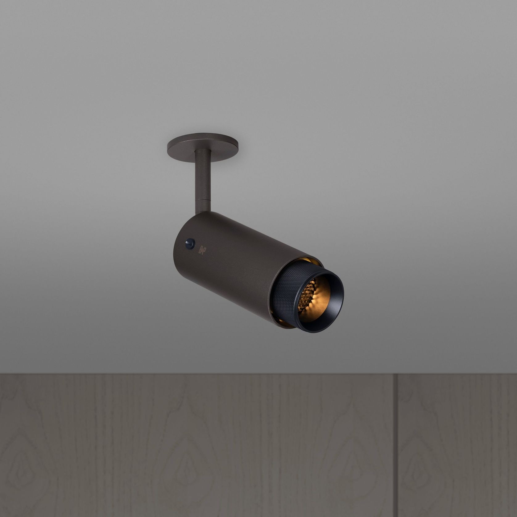 Exhaust Spotlight - Cross/Graphite gallery detail image