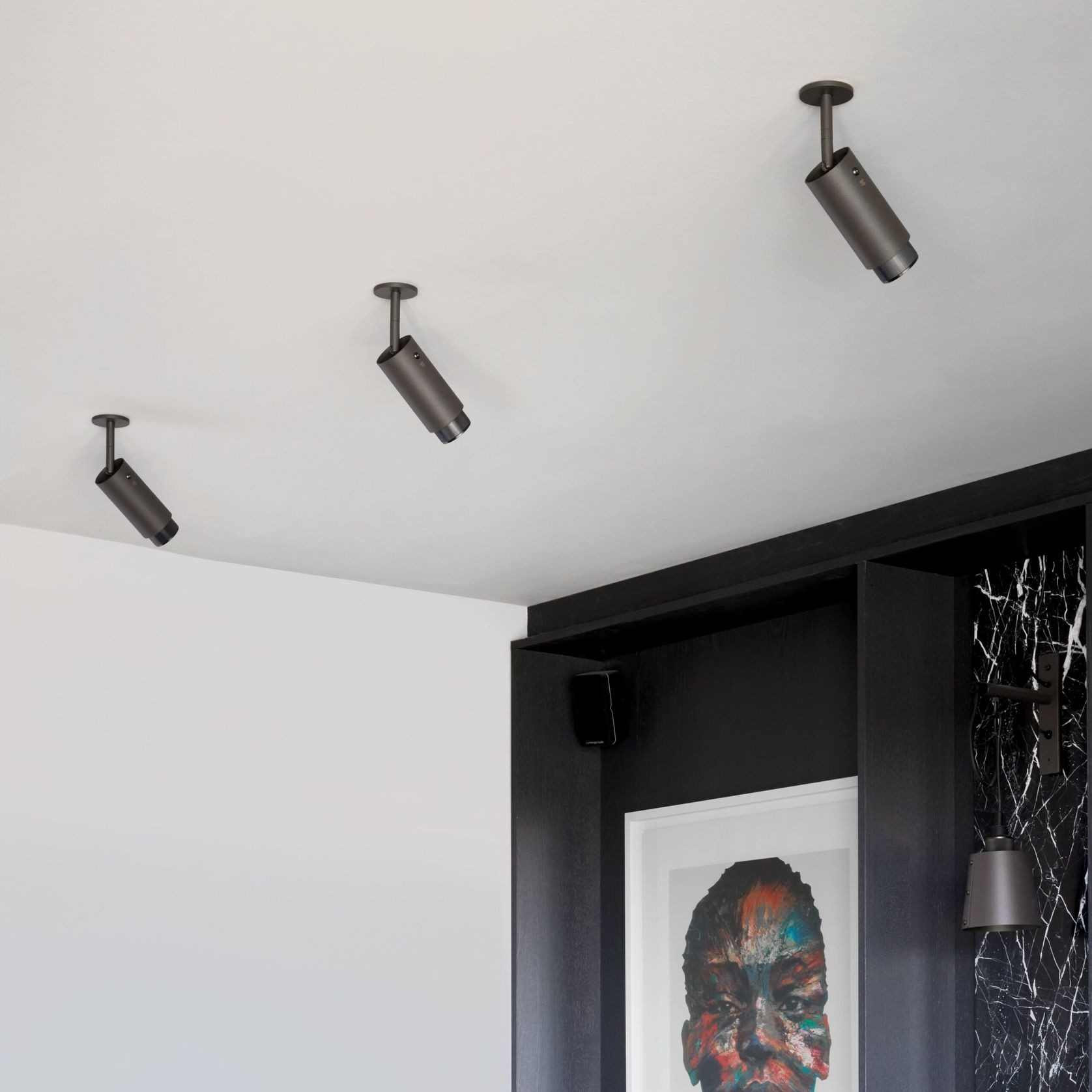 Linear Exhaust Spotlight | Graphite gallery detail image