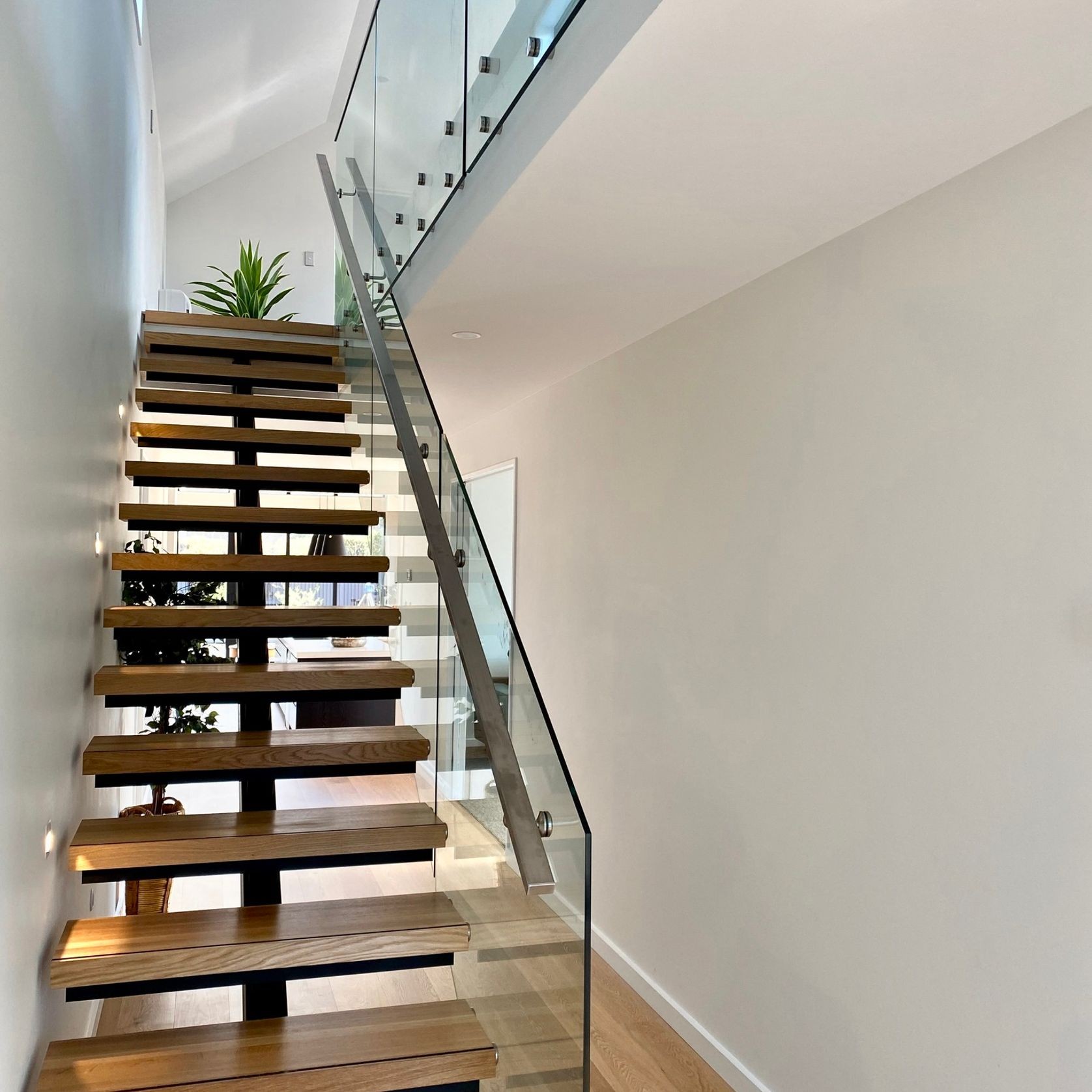 Stairs | by NZ Frameless Glass gallery detail image