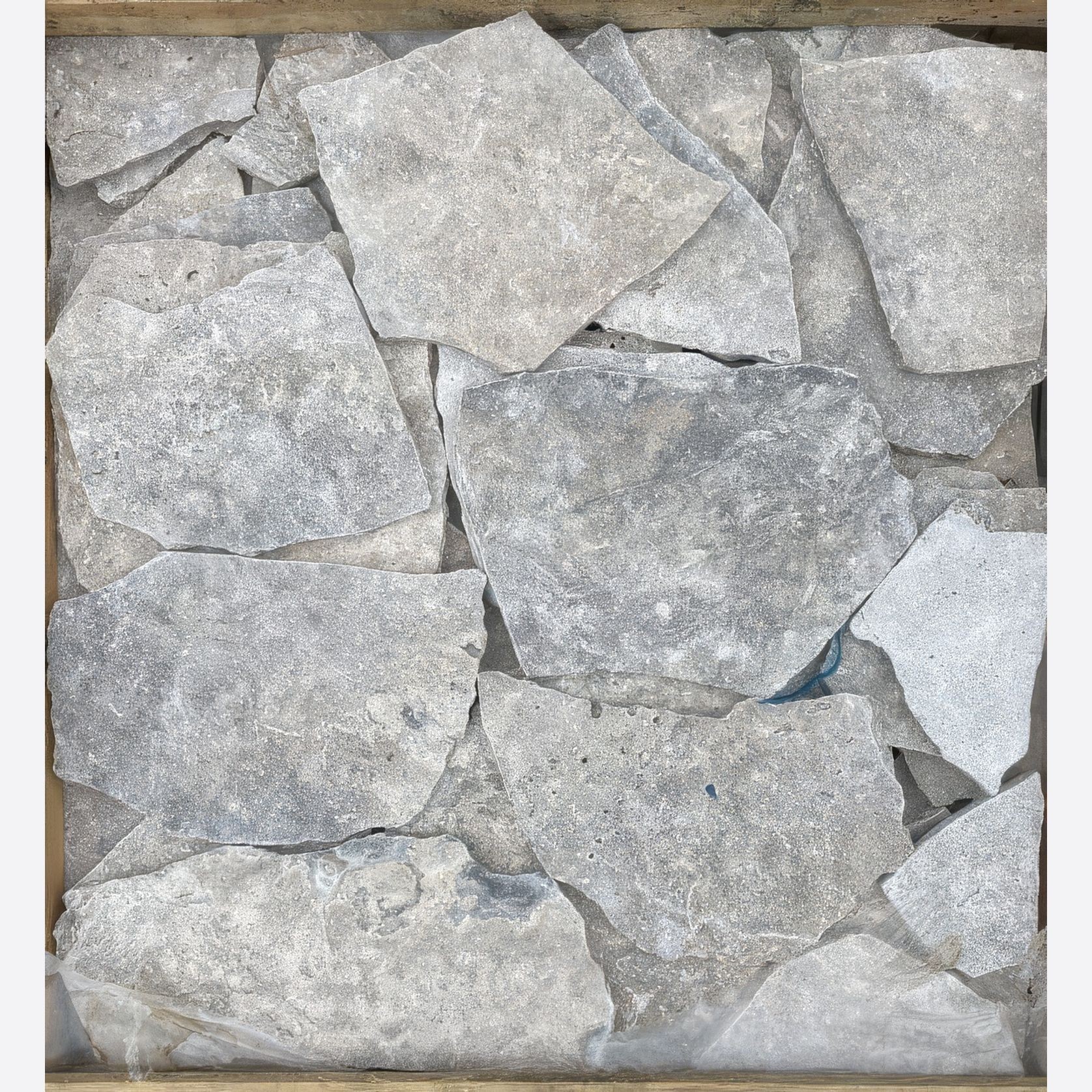 Platinum Tumbled Travertine 20mm | Random Flagstone gallery detail image