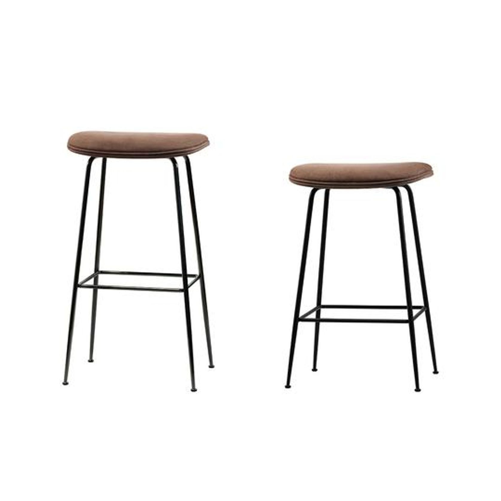 Beetle Stool by Gubi gallery detail image