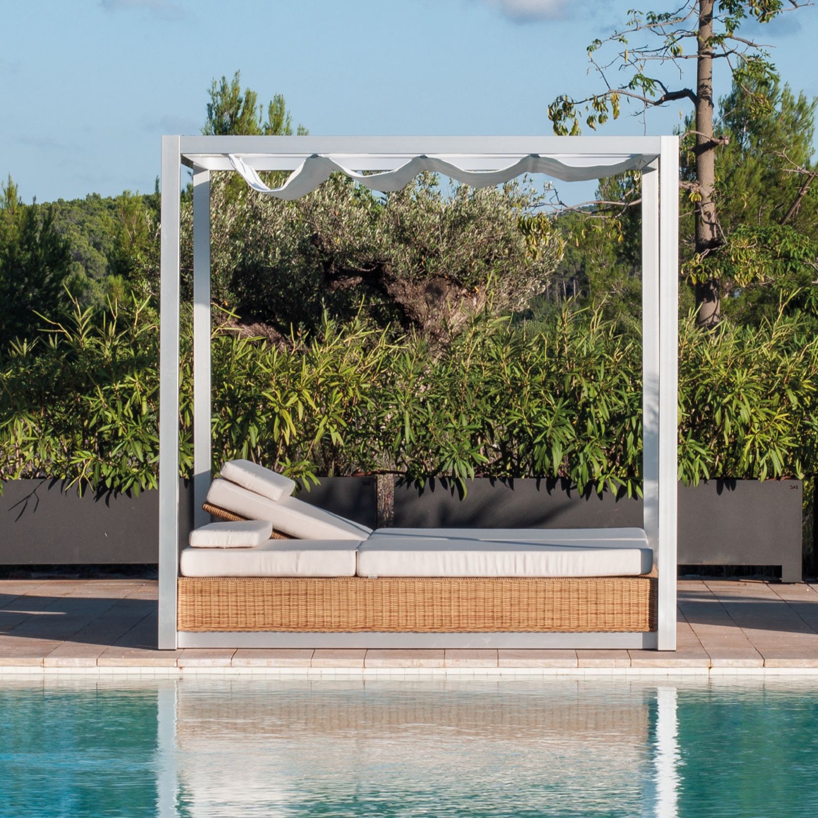 Sunset Sunbed/Gazebo by Point gallery detail image