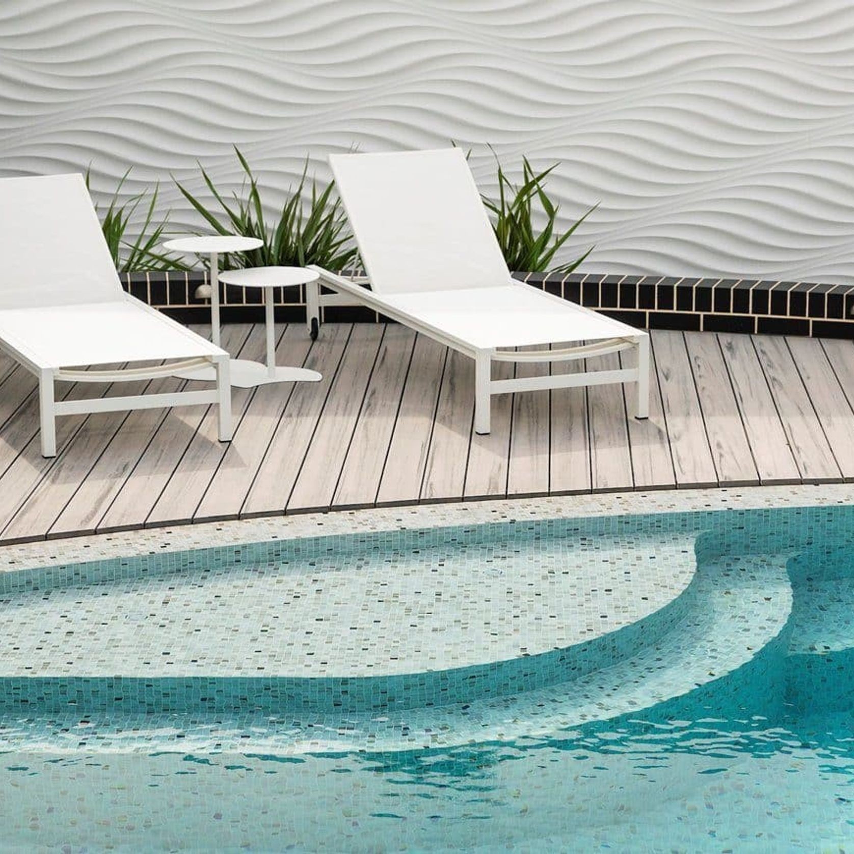 Calm | Lounger gallery detail image