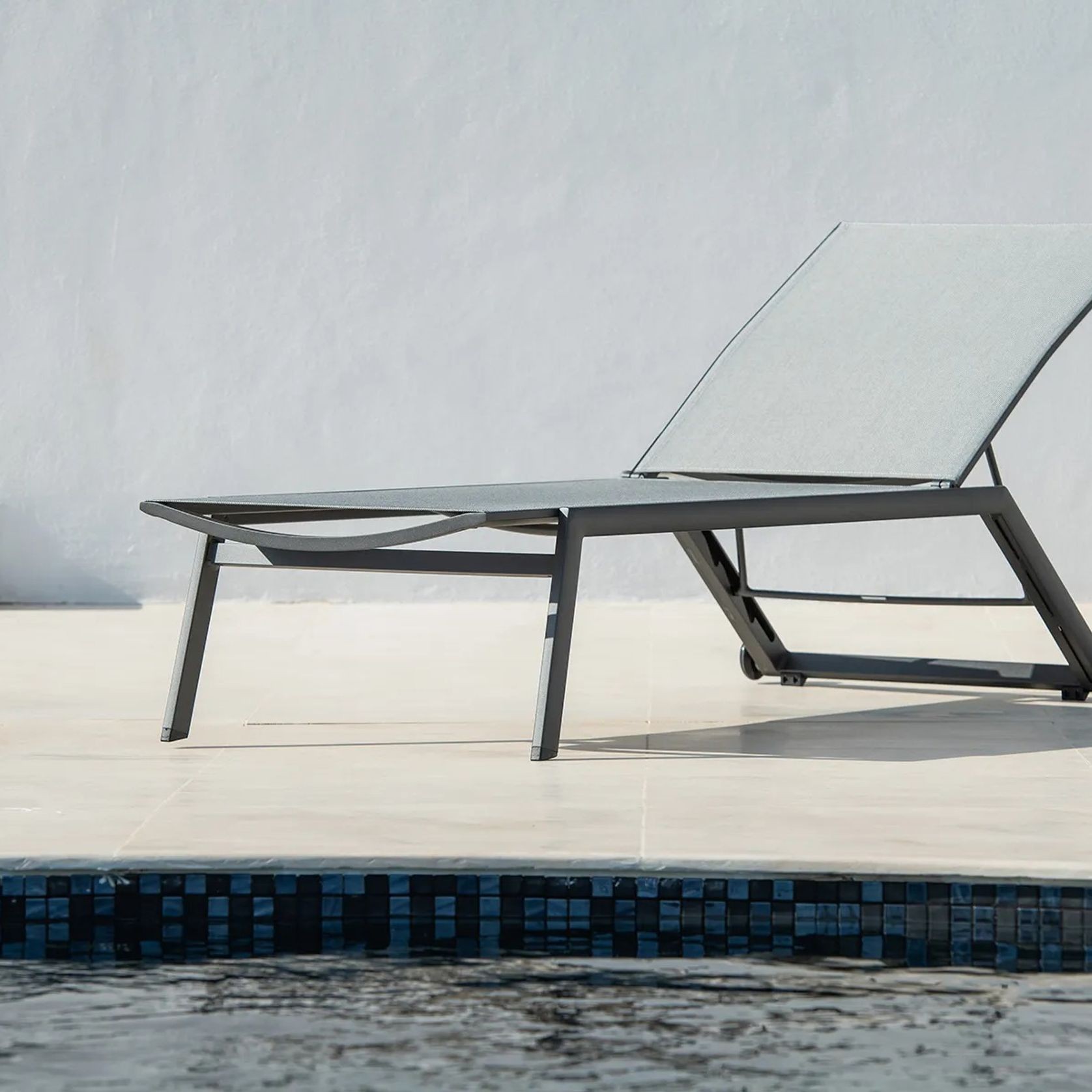 Hydra Outdoor Sunlounge gallery detail image